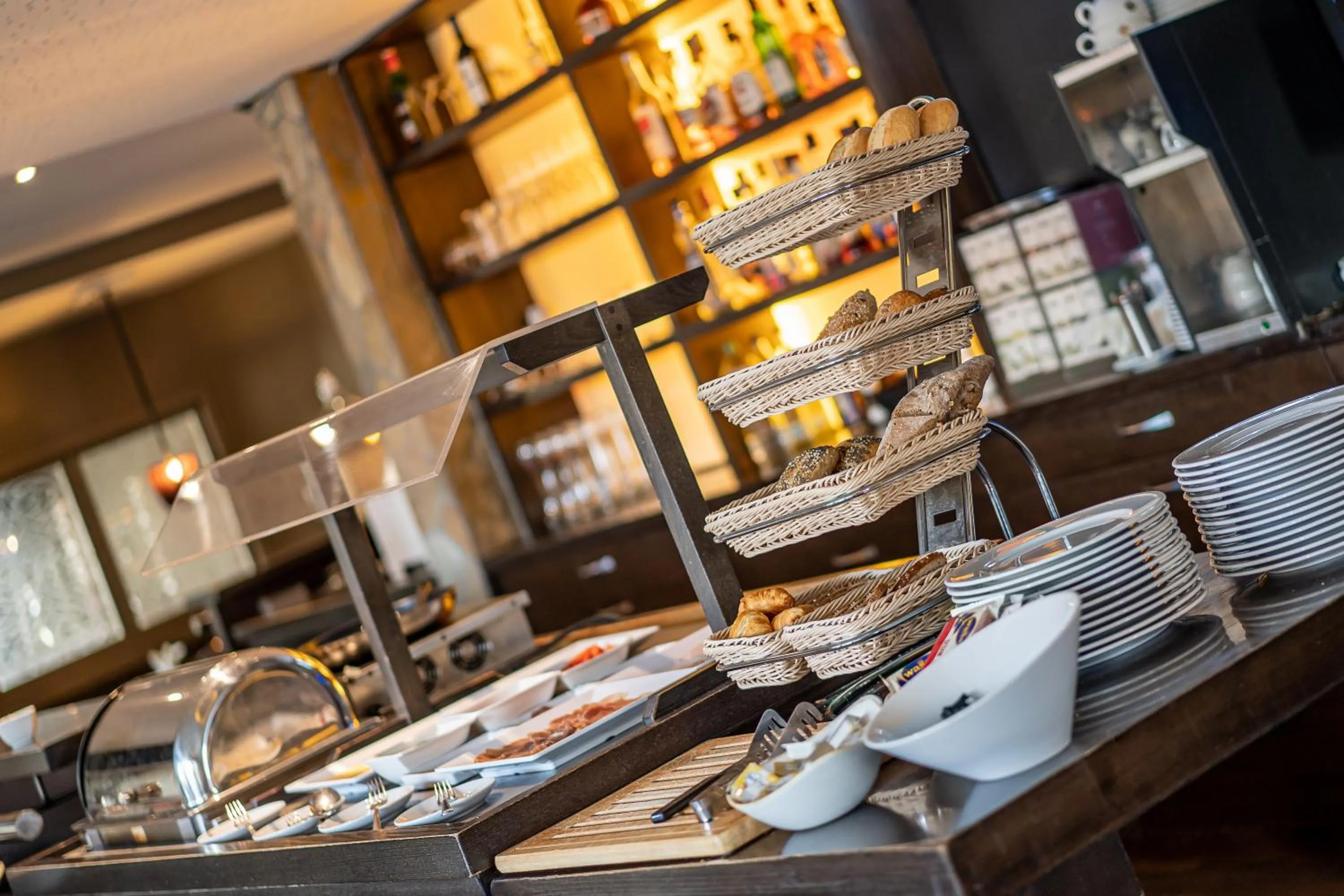 Buffet breakfast in Hotel Meyerink