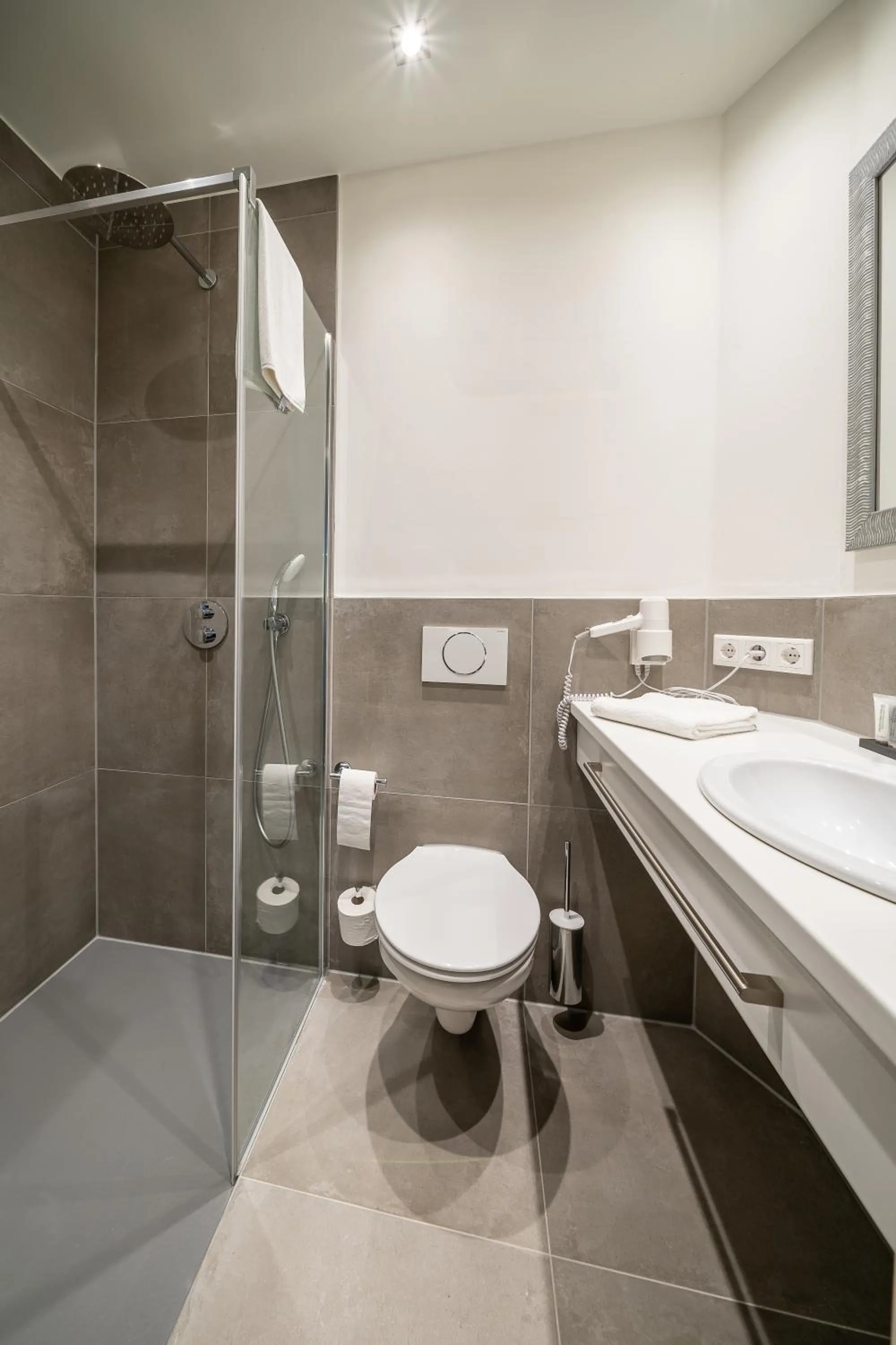 Bathroom in Hotel Meyerink