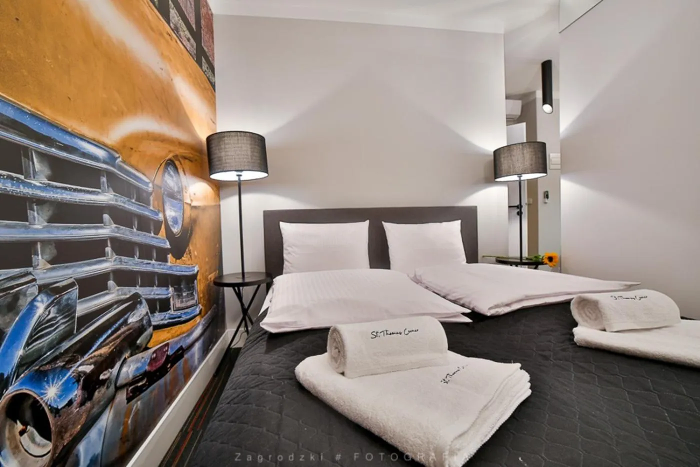 Bed in Saint Thomas Corner - by Upstairs