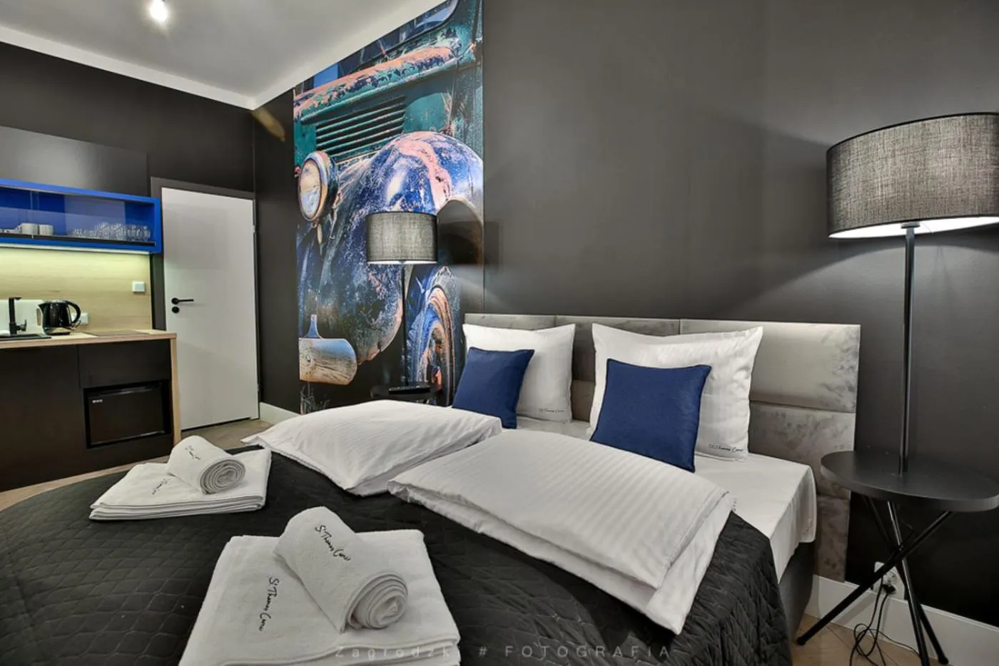 Bed in Saint Thomas Corner - by Upstairs