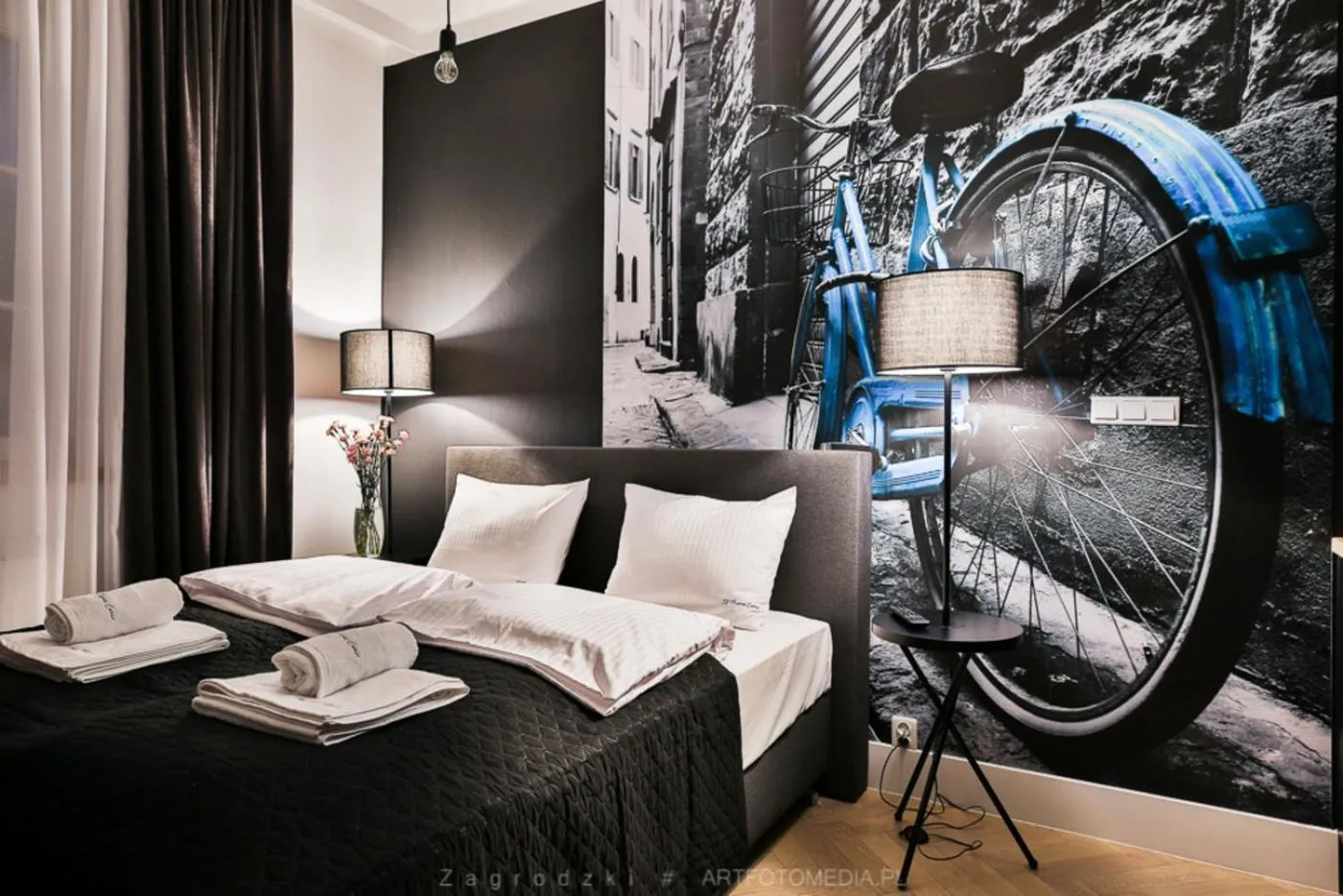 Bed in Saint Thomas Corner - by Upstairs