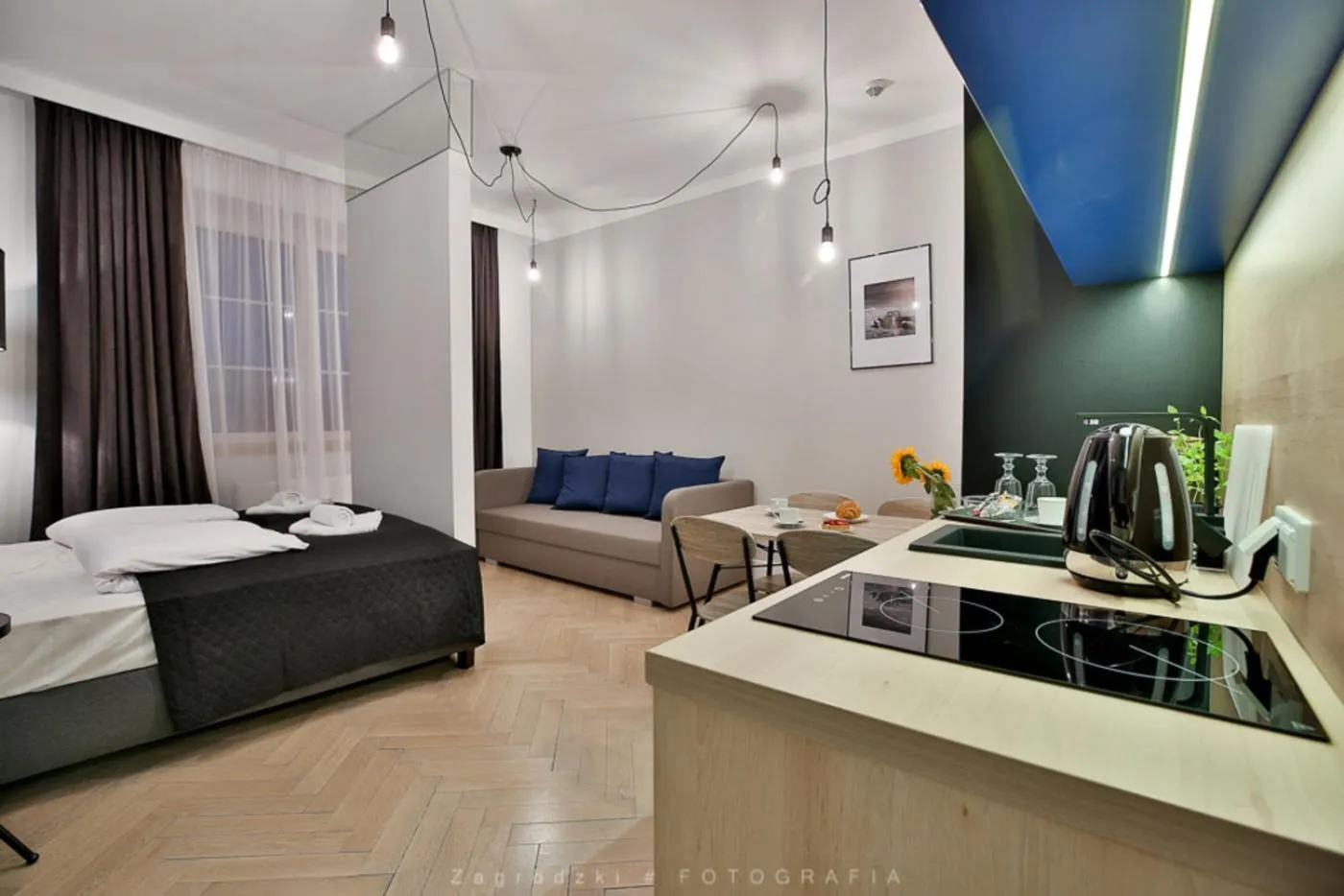 Bed in Saint Thomas Corner - by Upstairs