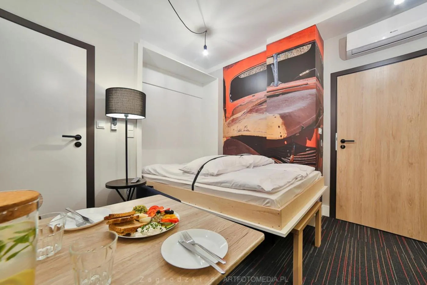 Bed in Saint Thomas Corner - by Upstairs