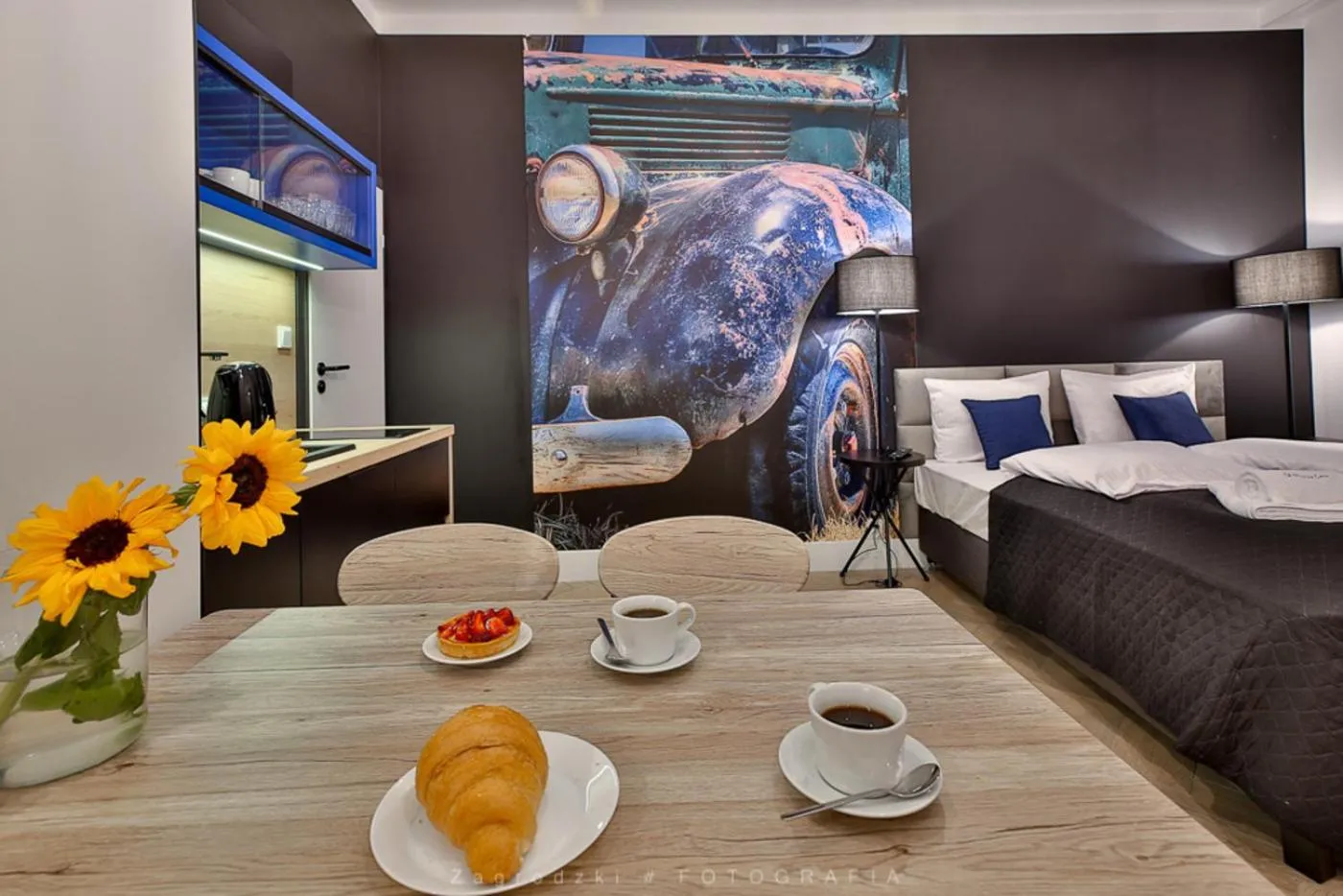 Bed in Saint Thomas Corner - by Upstairs