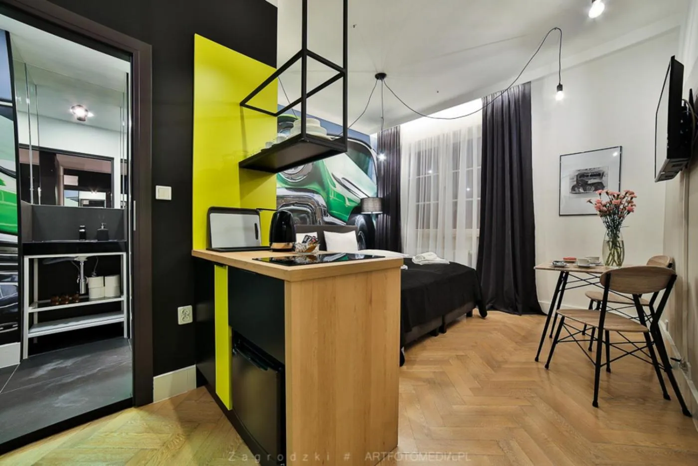 Bed in Saint Thomas Corner - by Upstairs