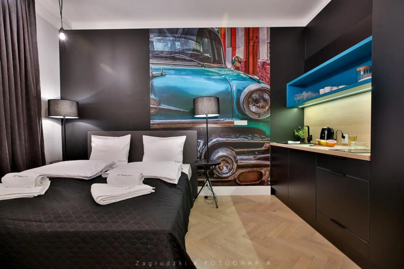 Bed in Saint Thomas Corner - by Upstairs