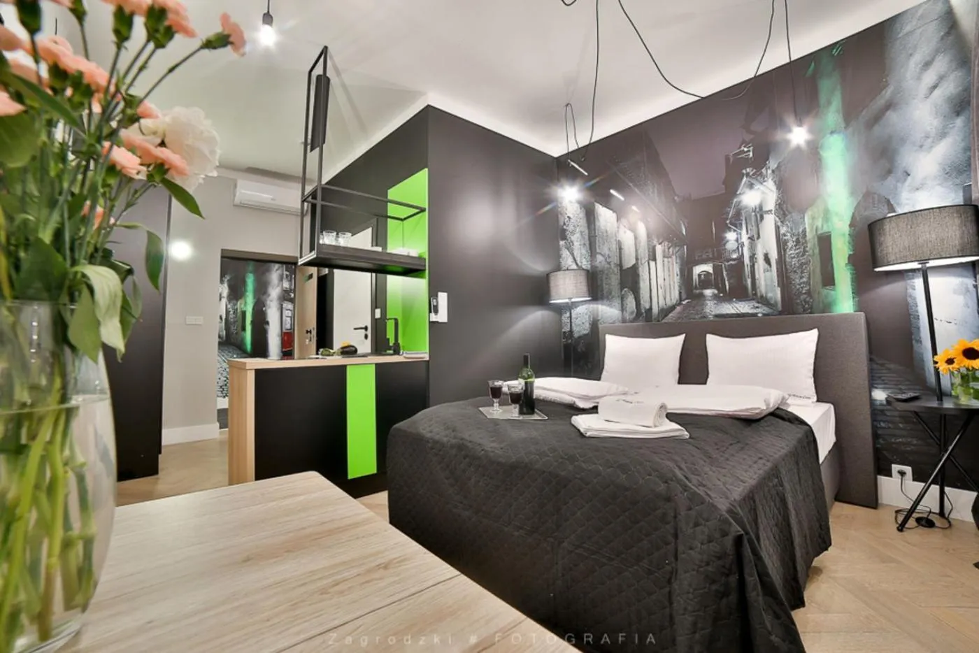 Bed in Saint Thomas Corner - by Upstairs