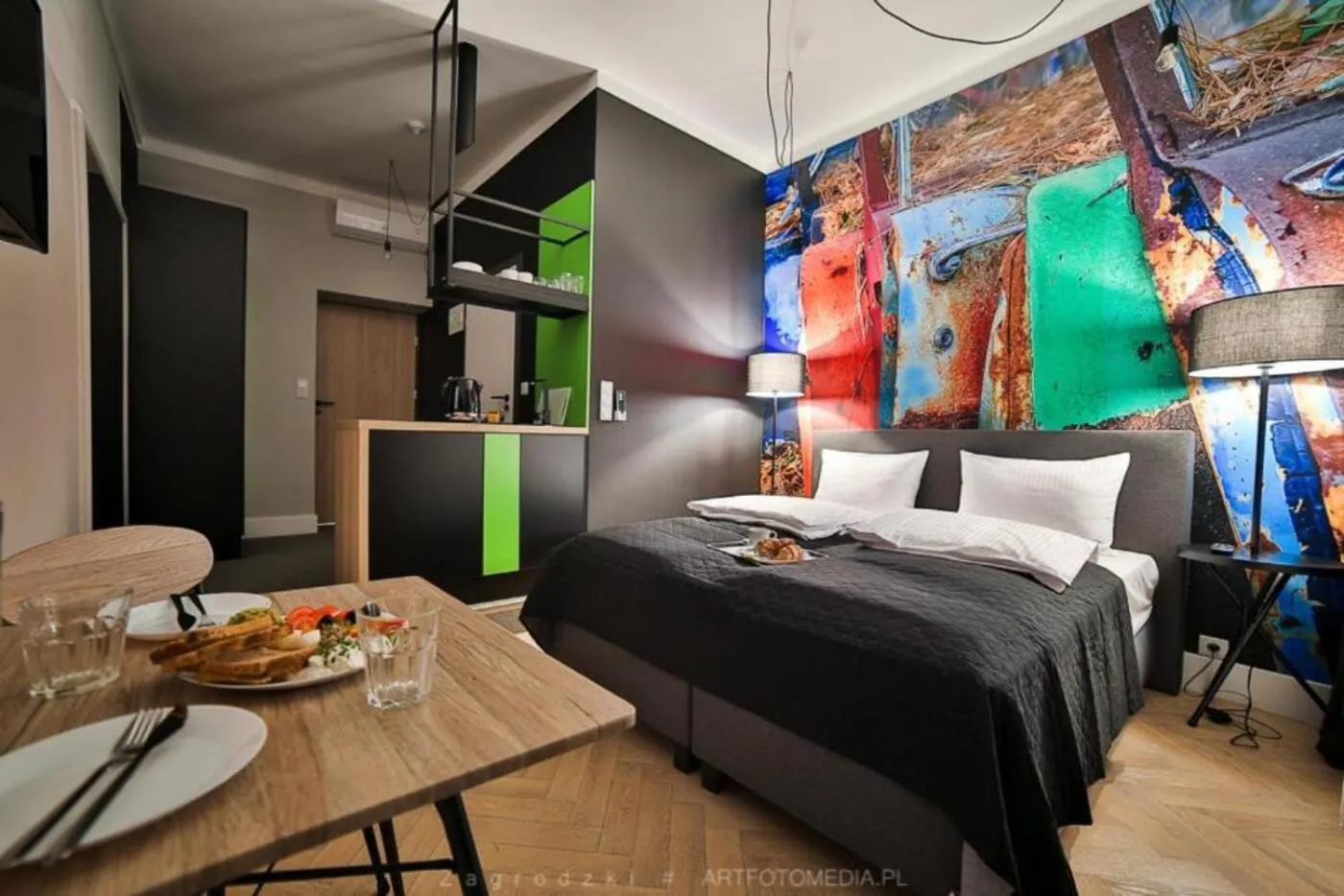 Bed in Saint Thomas Corner - by Upstairs