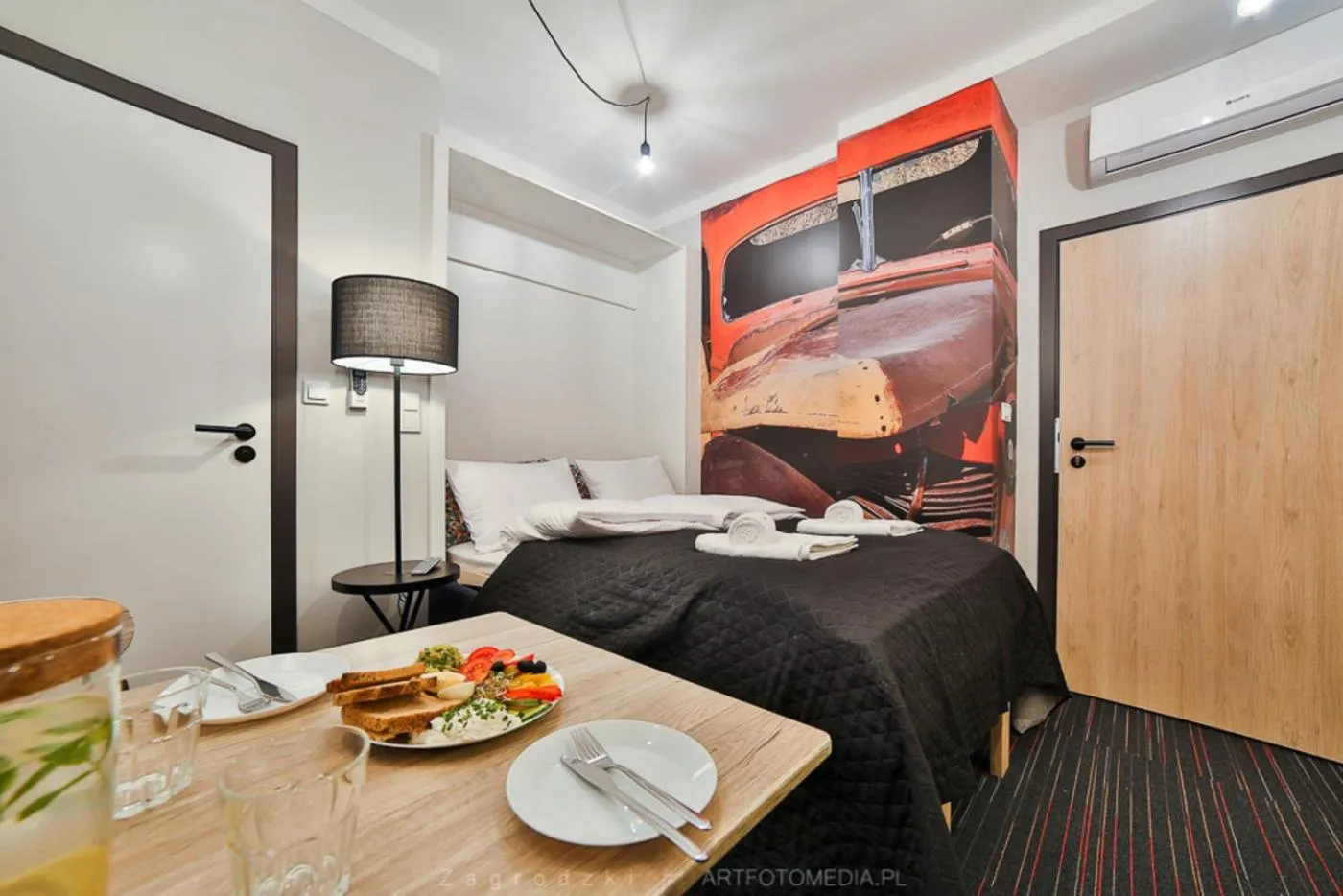 Bed in Saint Thomas Corner - by Upstairs