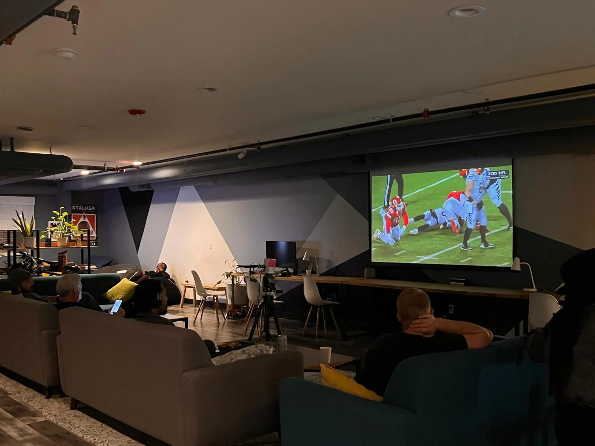 Communal lounge/ TV room in Stay Classy