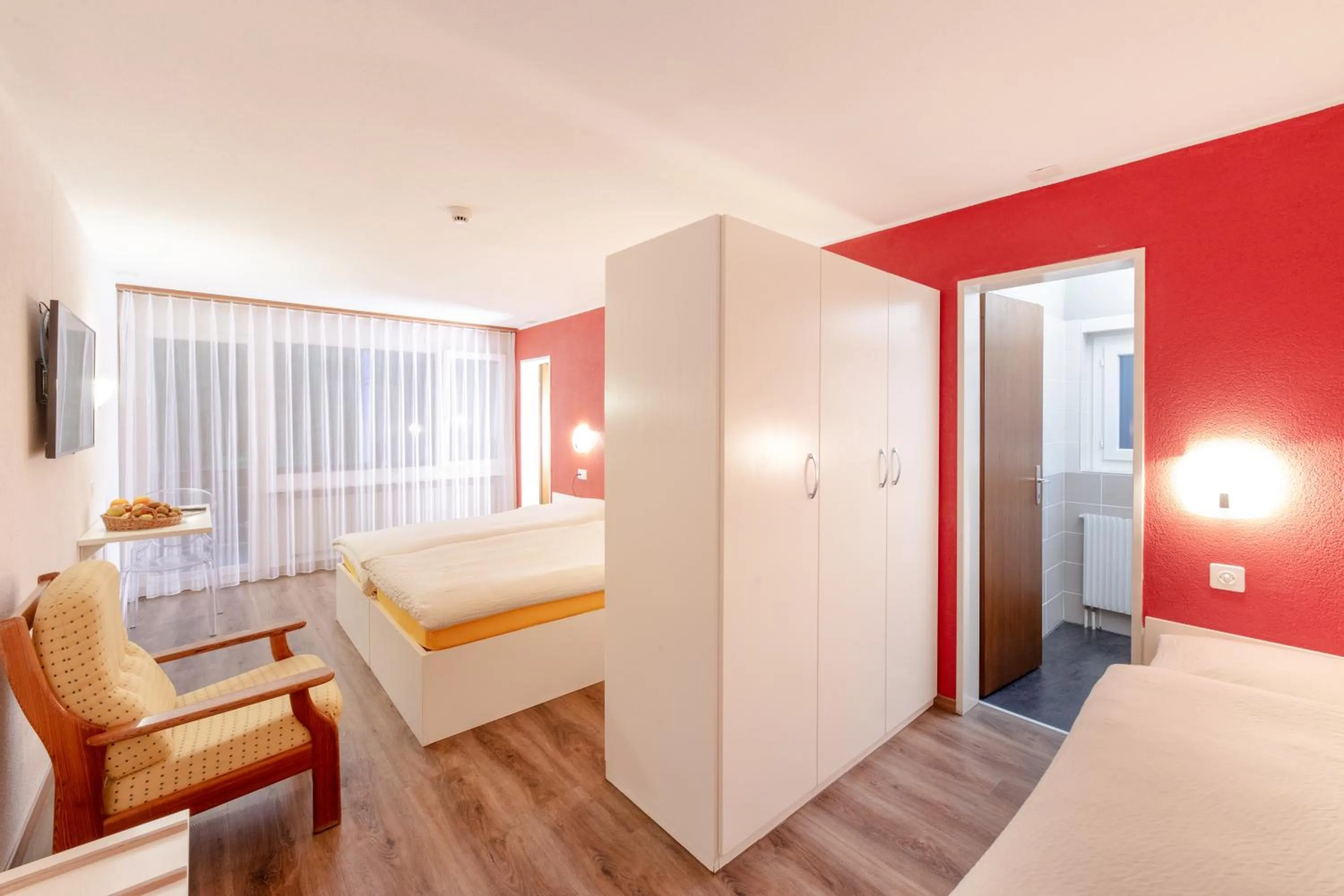 Bedroom, Bed in Hotel Mountime