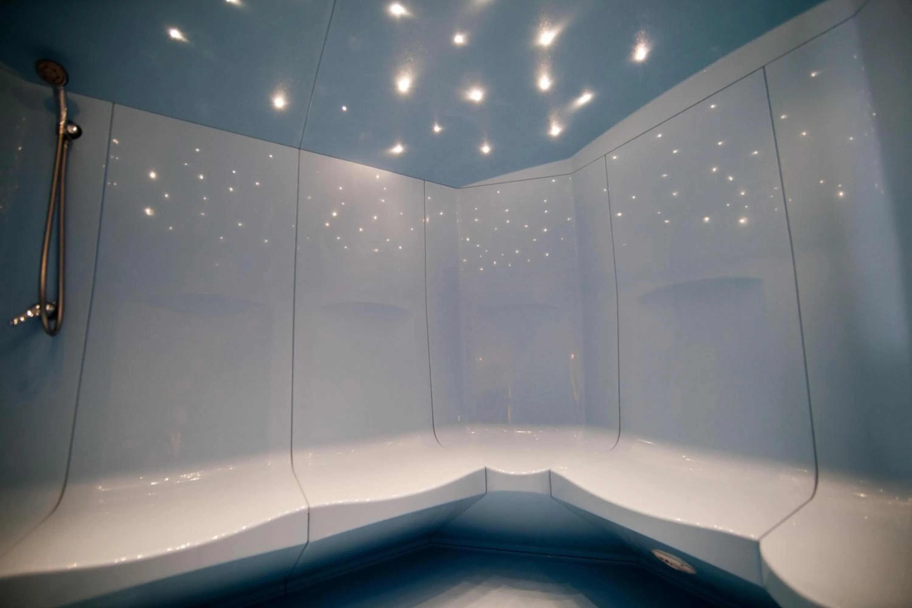 Steam room in Hotel Mountime