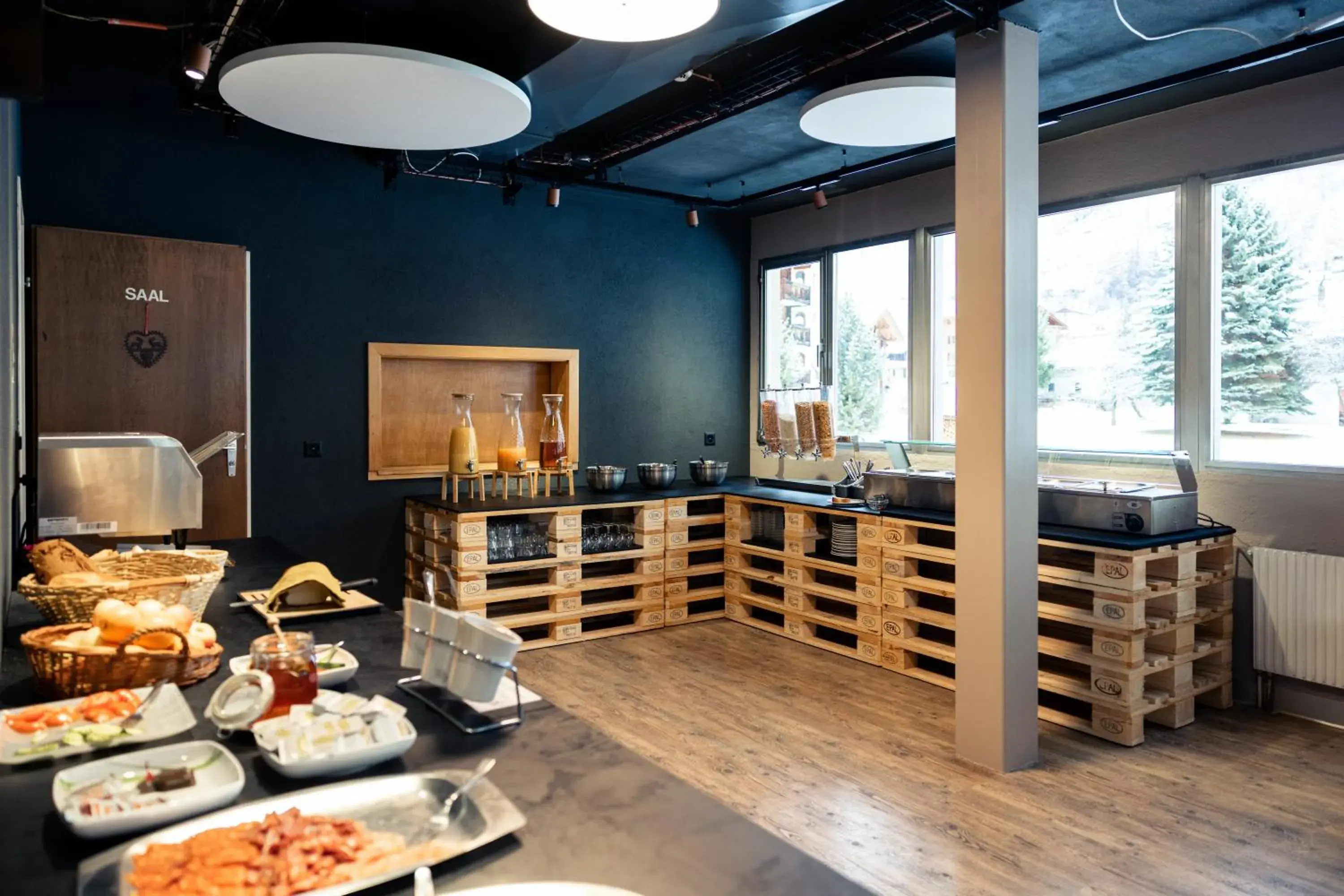 Breakfast in Hotel Mountime Breakfast in Hotel Mountime