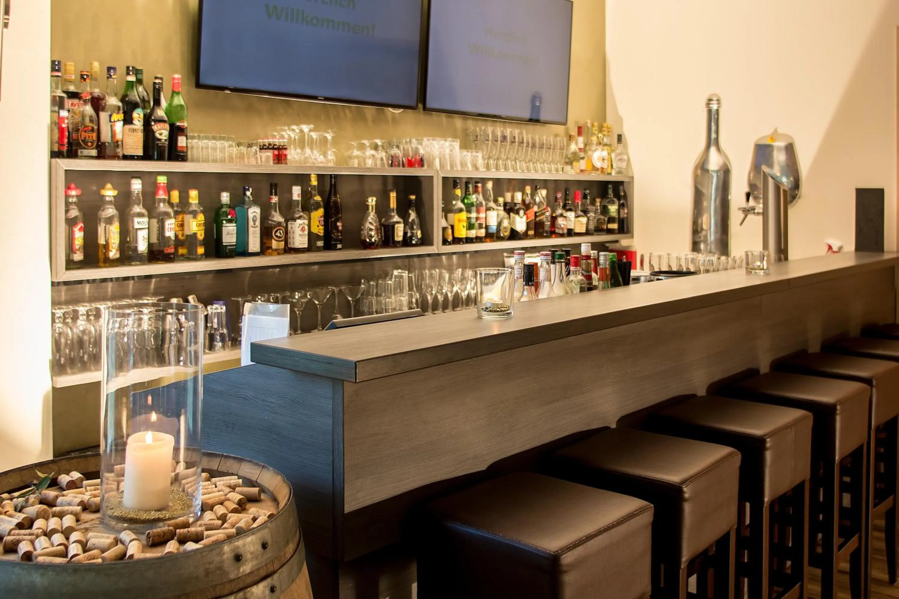 Lounge or bar in Parkhotel Ahrbergen