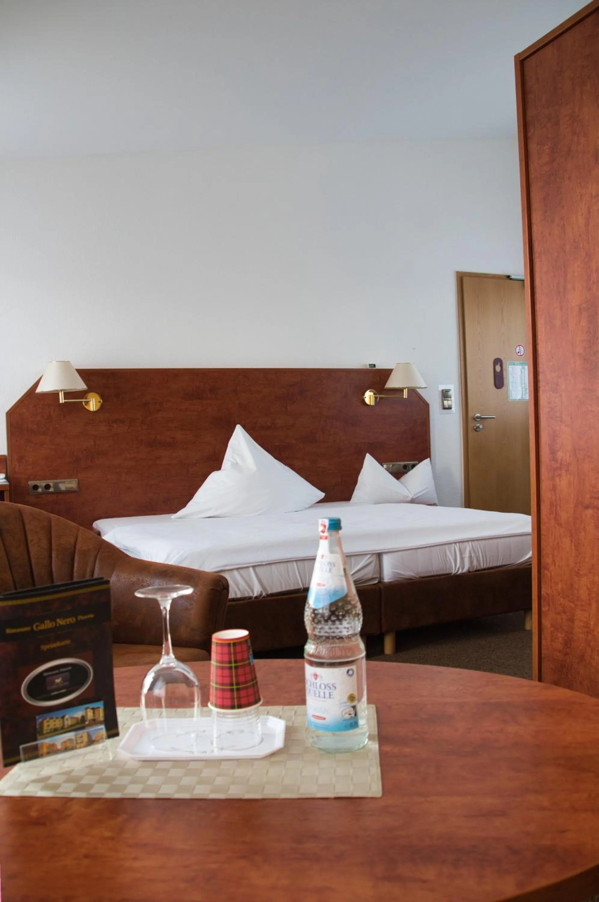 Bed in Hotel Quellenhof