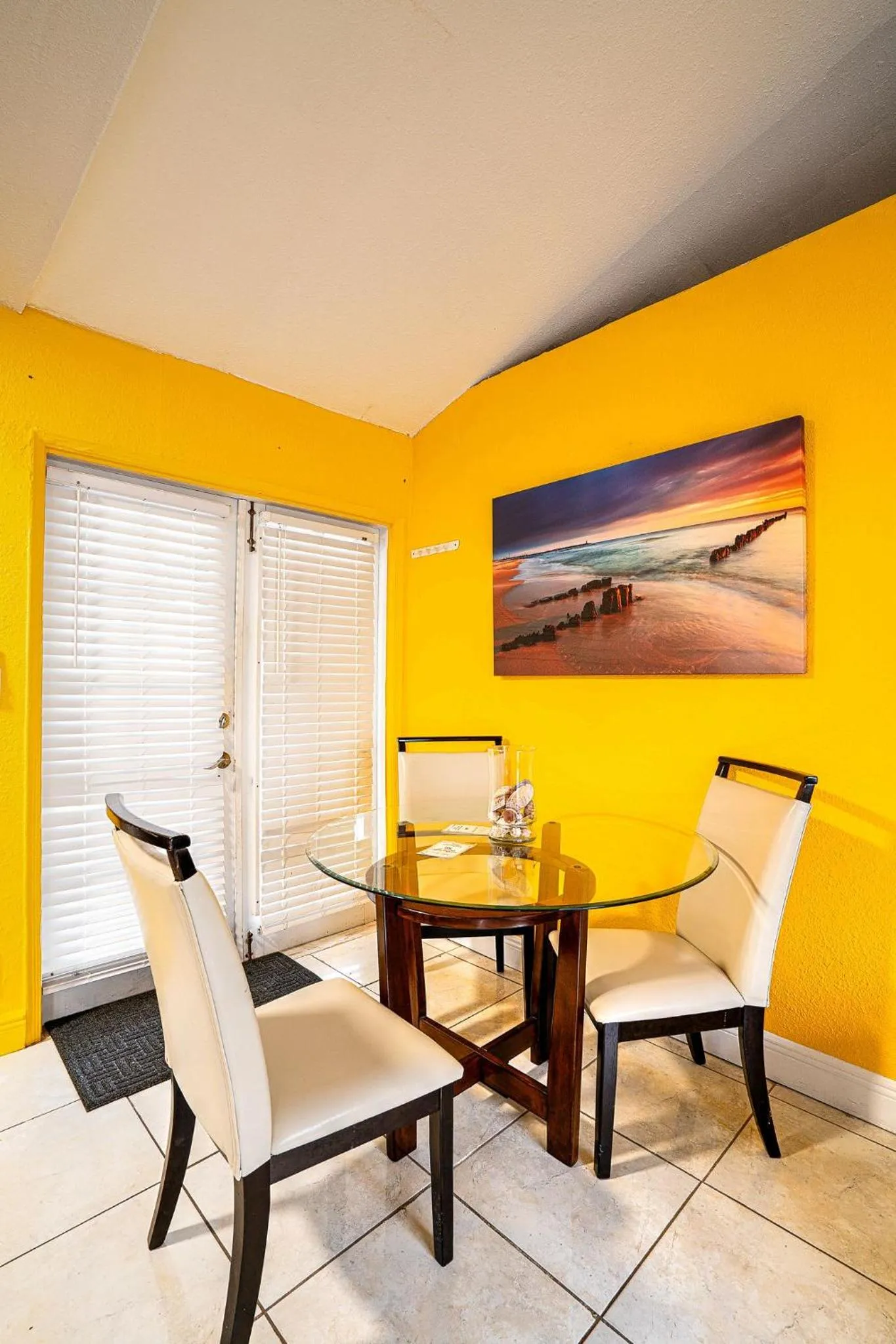 Dining area in Little Paris by the ocean self check in