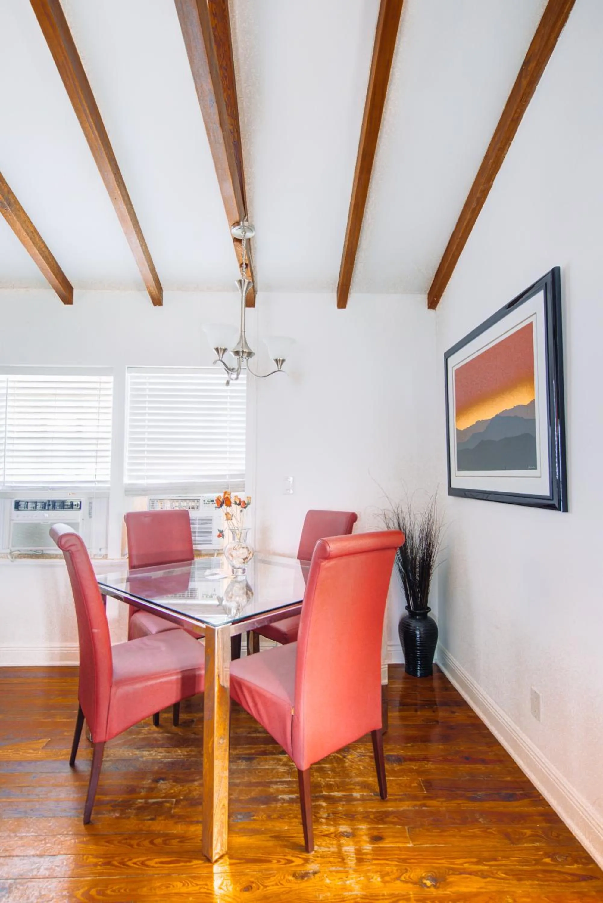 Dining area in Little Paris by the ocean self check in
