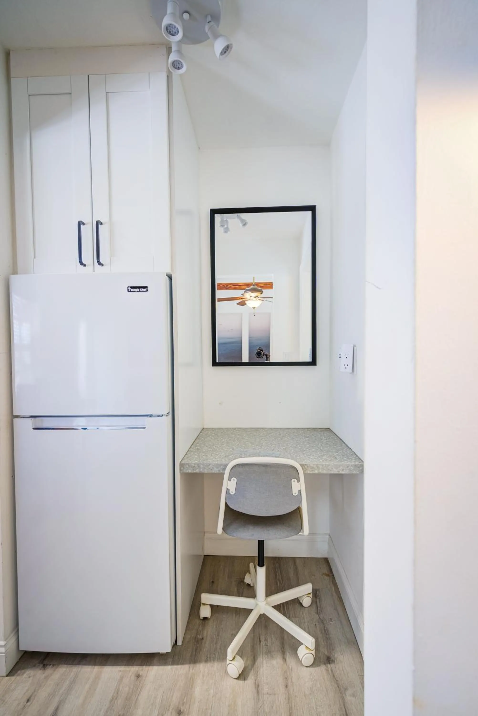 Other in Little Paris by the ocean self check in