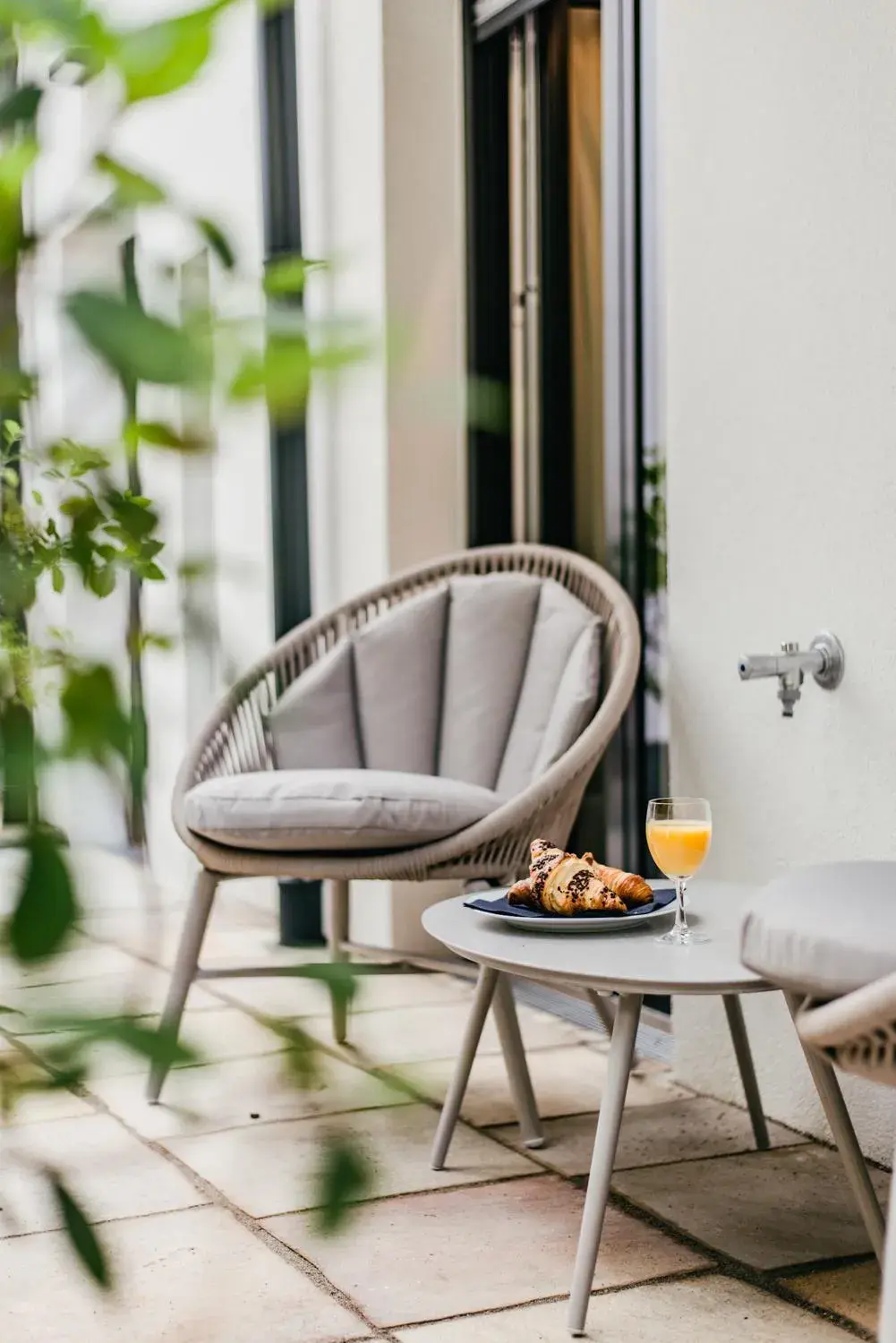 Deluxe Double Room with Balcony in MAXIMILIAN MUNICH Apartments & Hotel Deluxe Double Room with Balcony in MAXIMILIAN MUNICH Apartments & Hotel