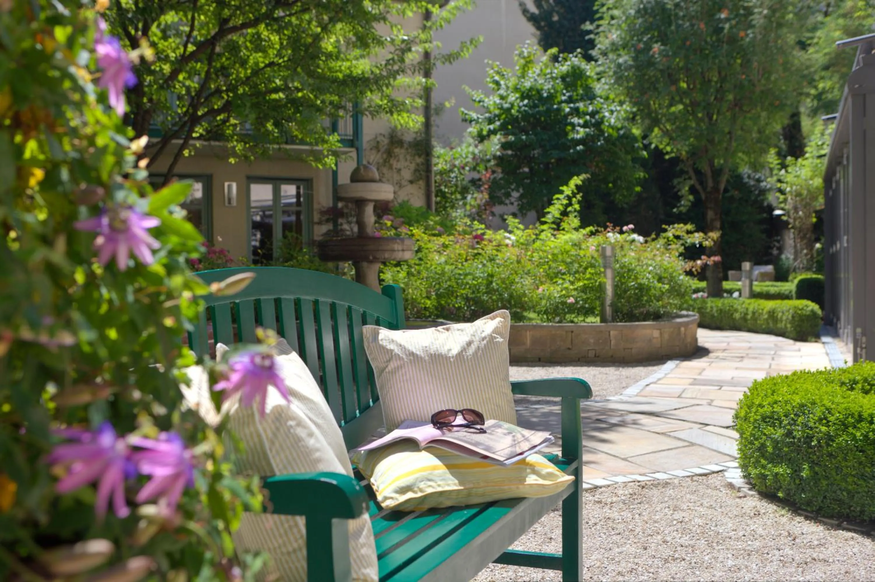 Summer in MAXIMILIAN MUNICH Apartments & Hotel