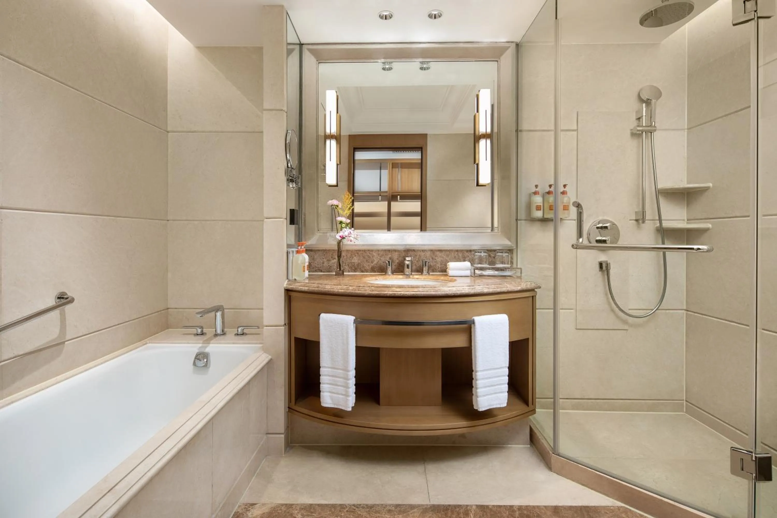 Toilet in Crowne Plaza Shanghai Fudan by IHG