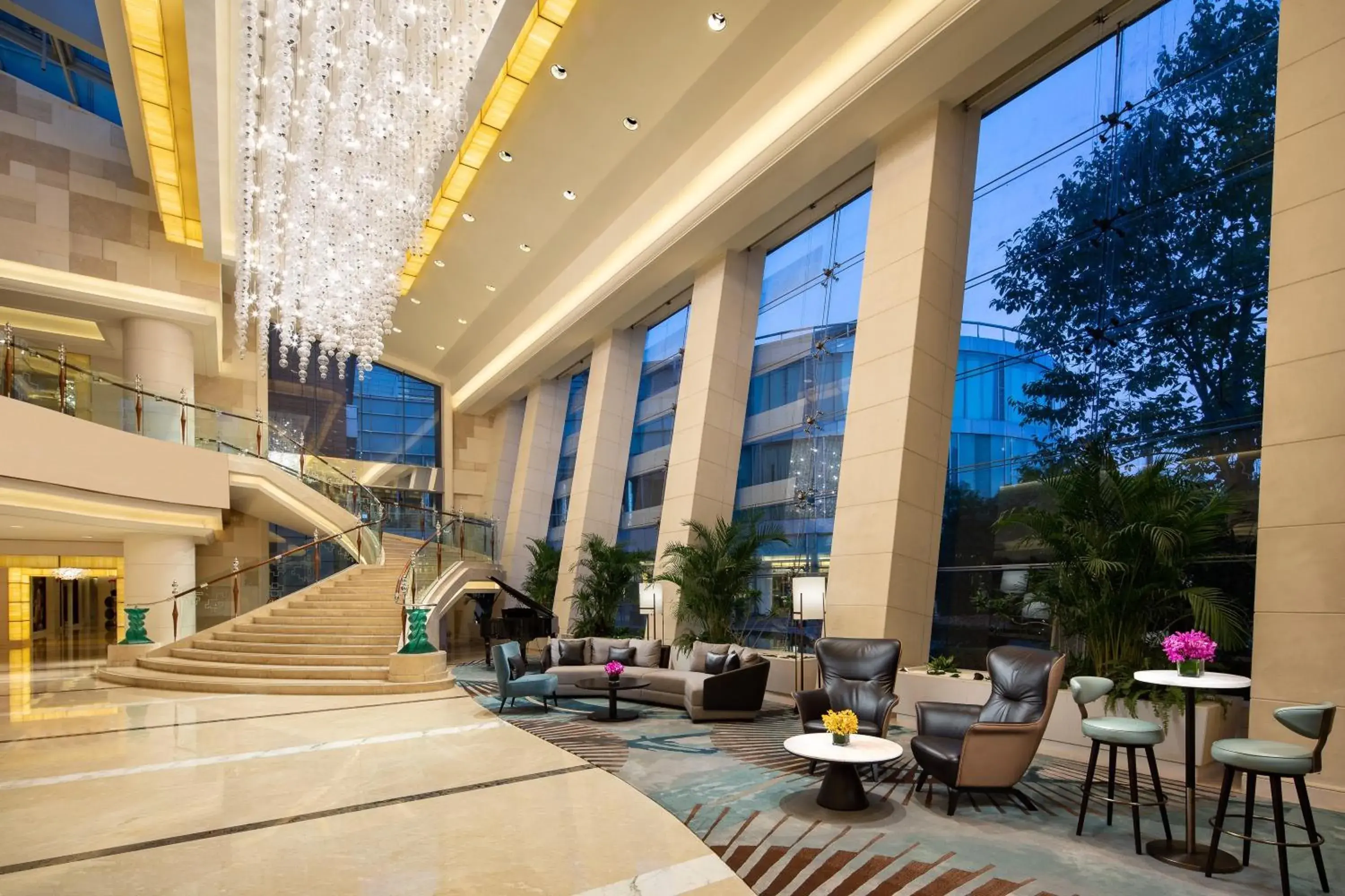 Property building in Crowne Plaza Shanghai Fudan by IHG Property building in Crowne Plaza Shanghai Fudan by IHG