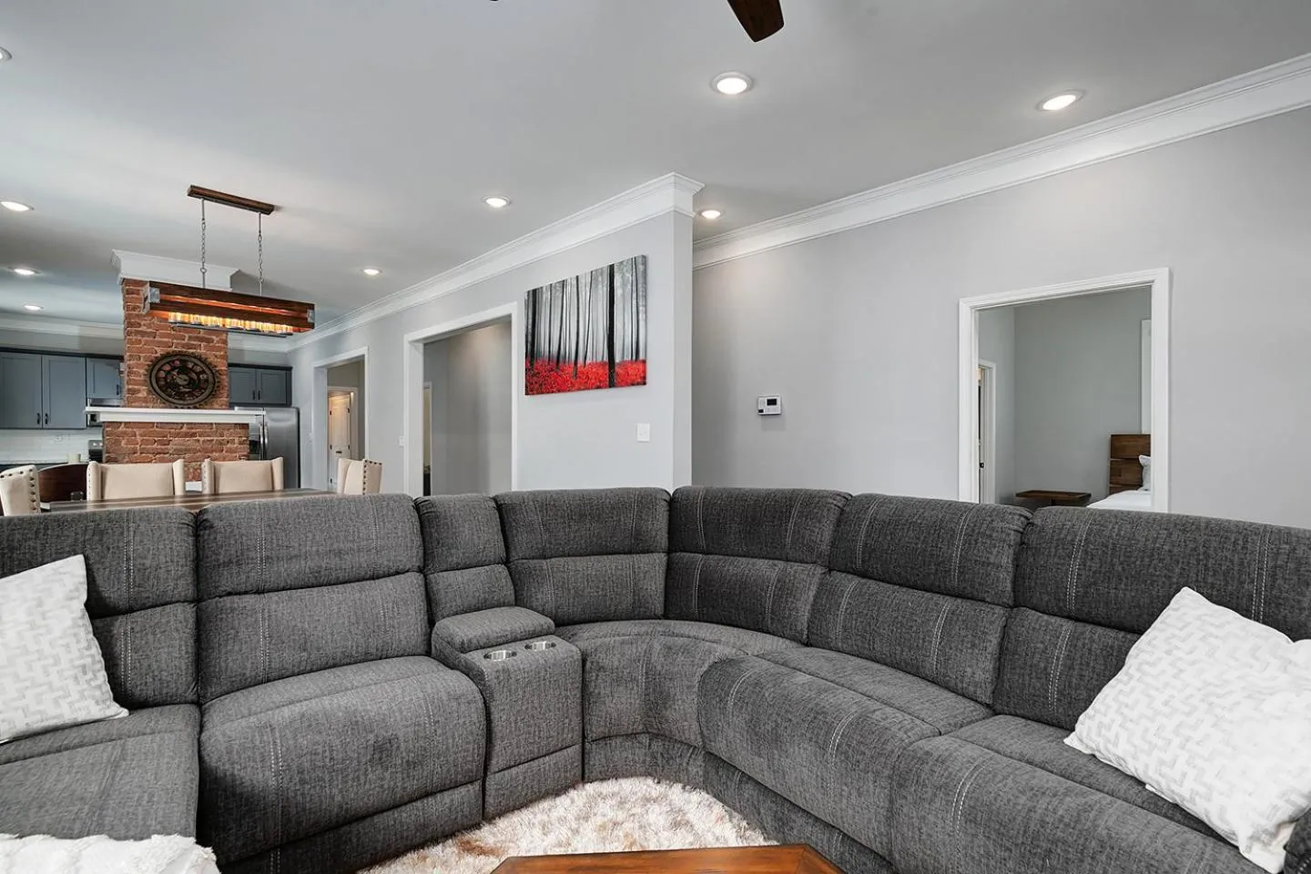 Living room in Atlanta Luxury Vacation Home by Downtown & Airport