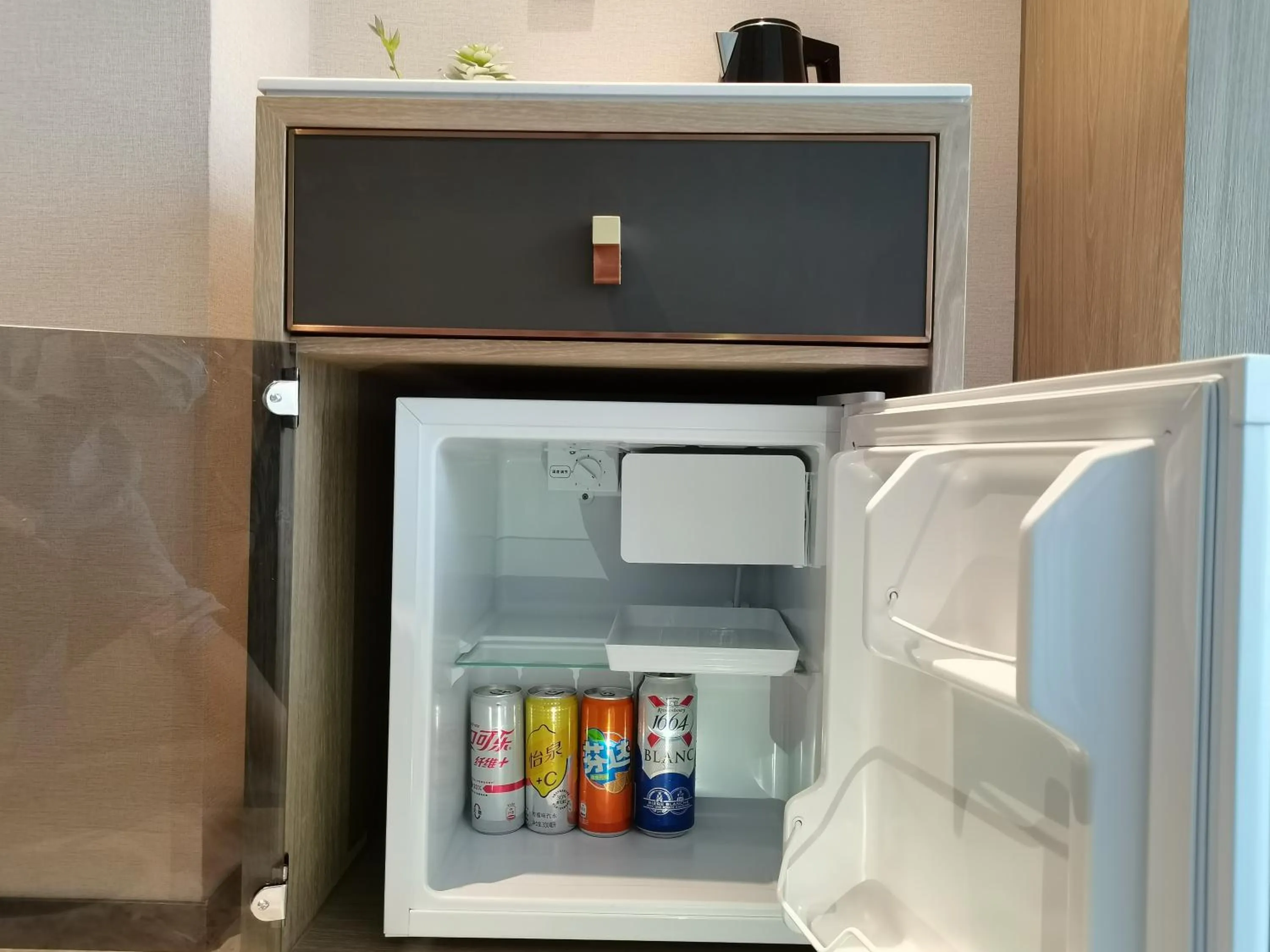 oven in Paco Hotel Jinfeng Metro Guangzhou