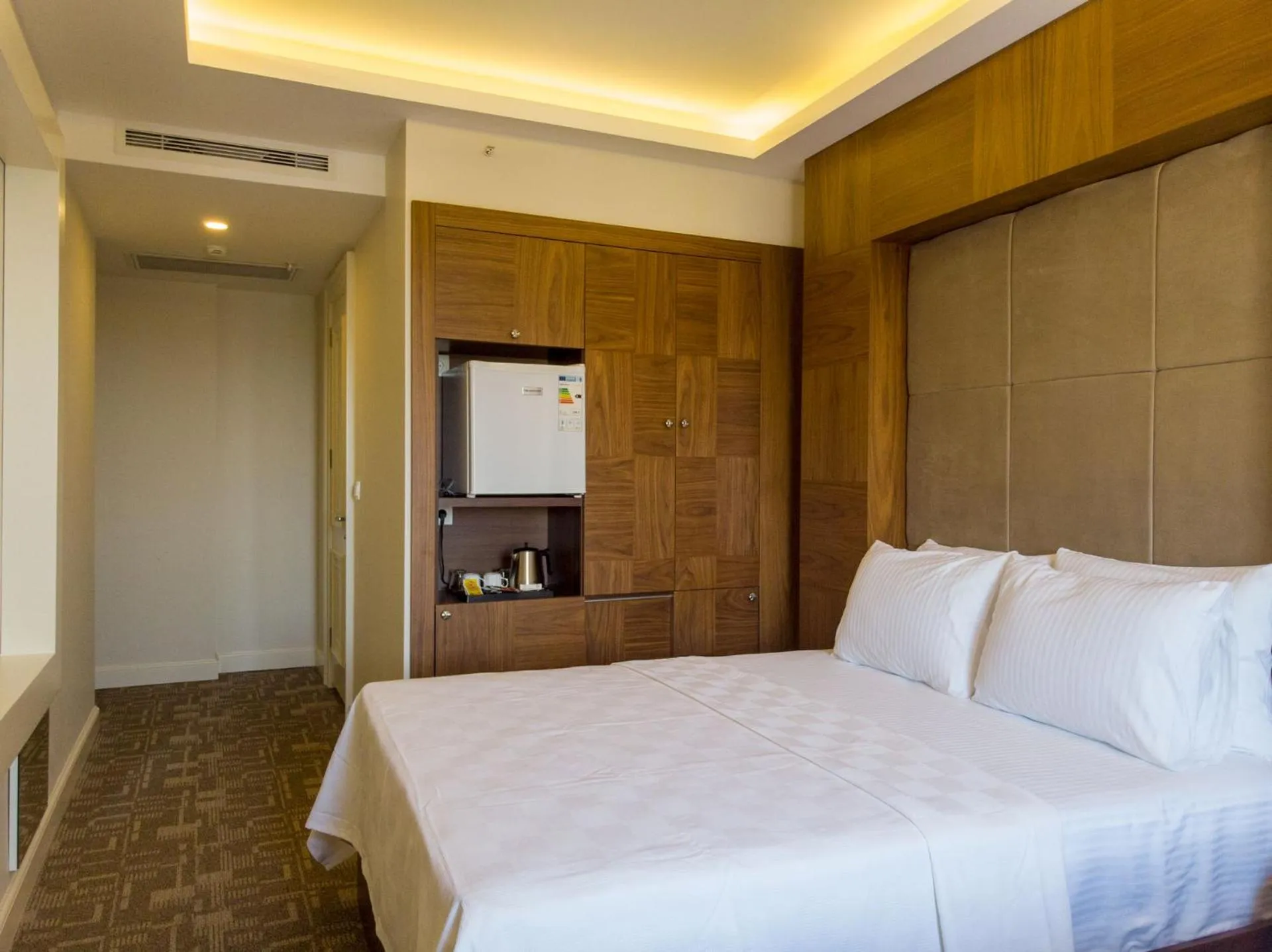 Photo of the whole room, Bed in Bursa Ulupark Hotel