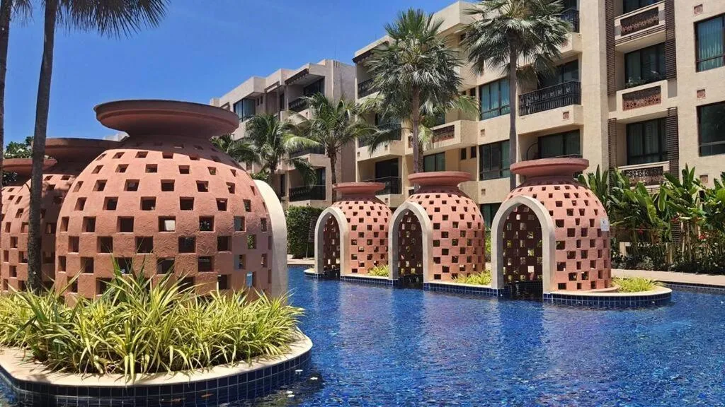 Swimming pool in marrakesh มาราเกซ หัวหิน