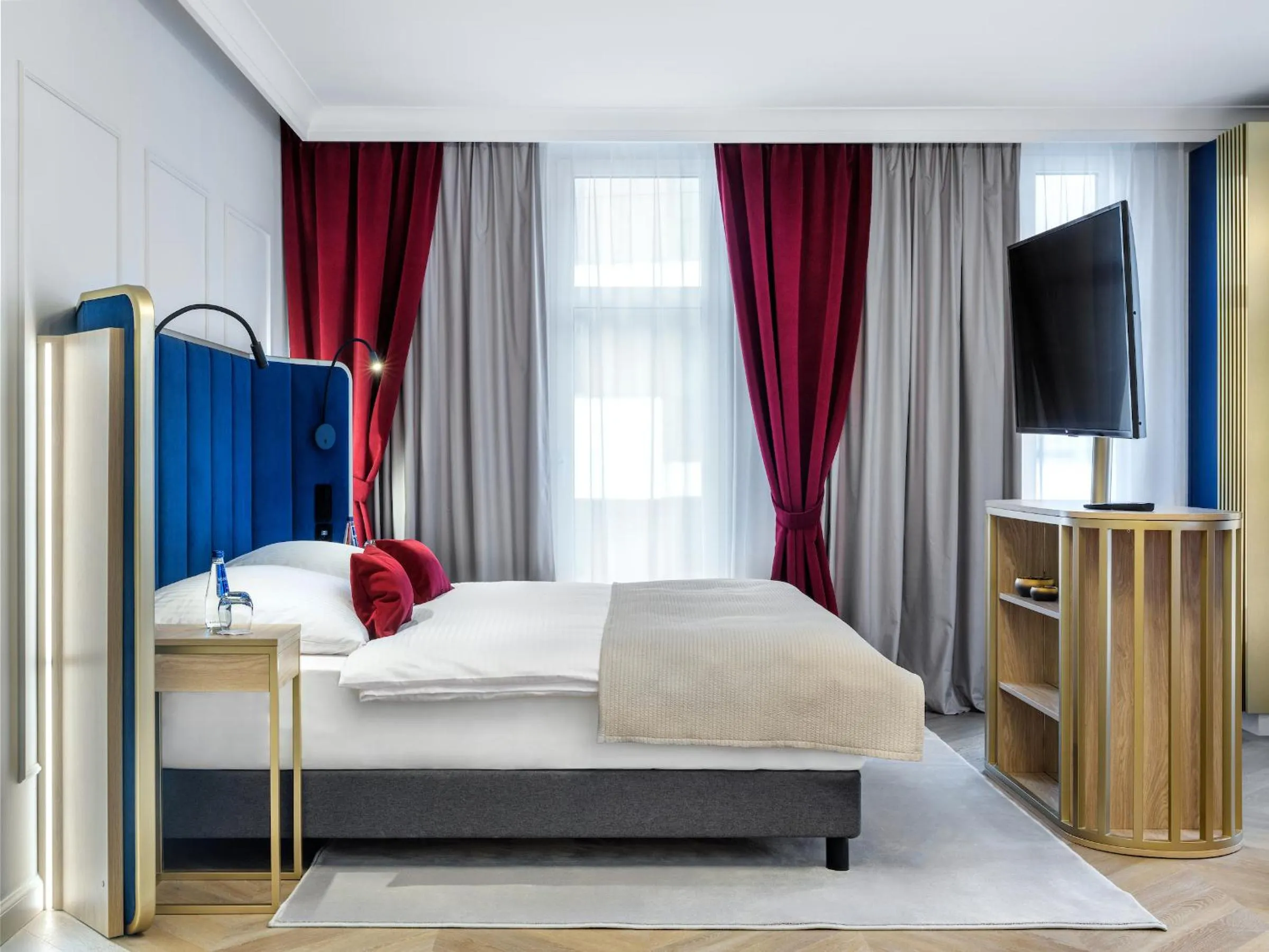 Bed in Hotel Golden Queen