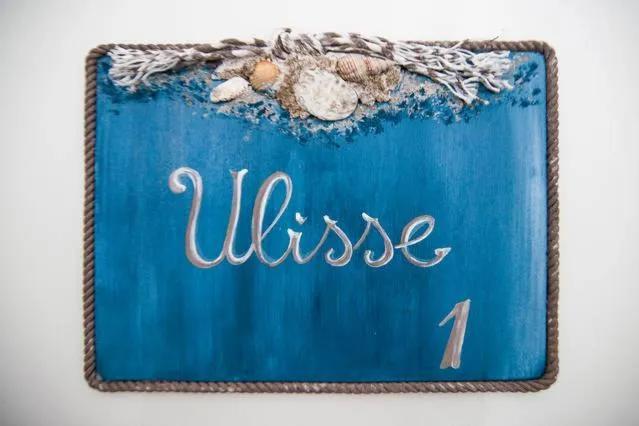 Decorative detail in C'era una volta