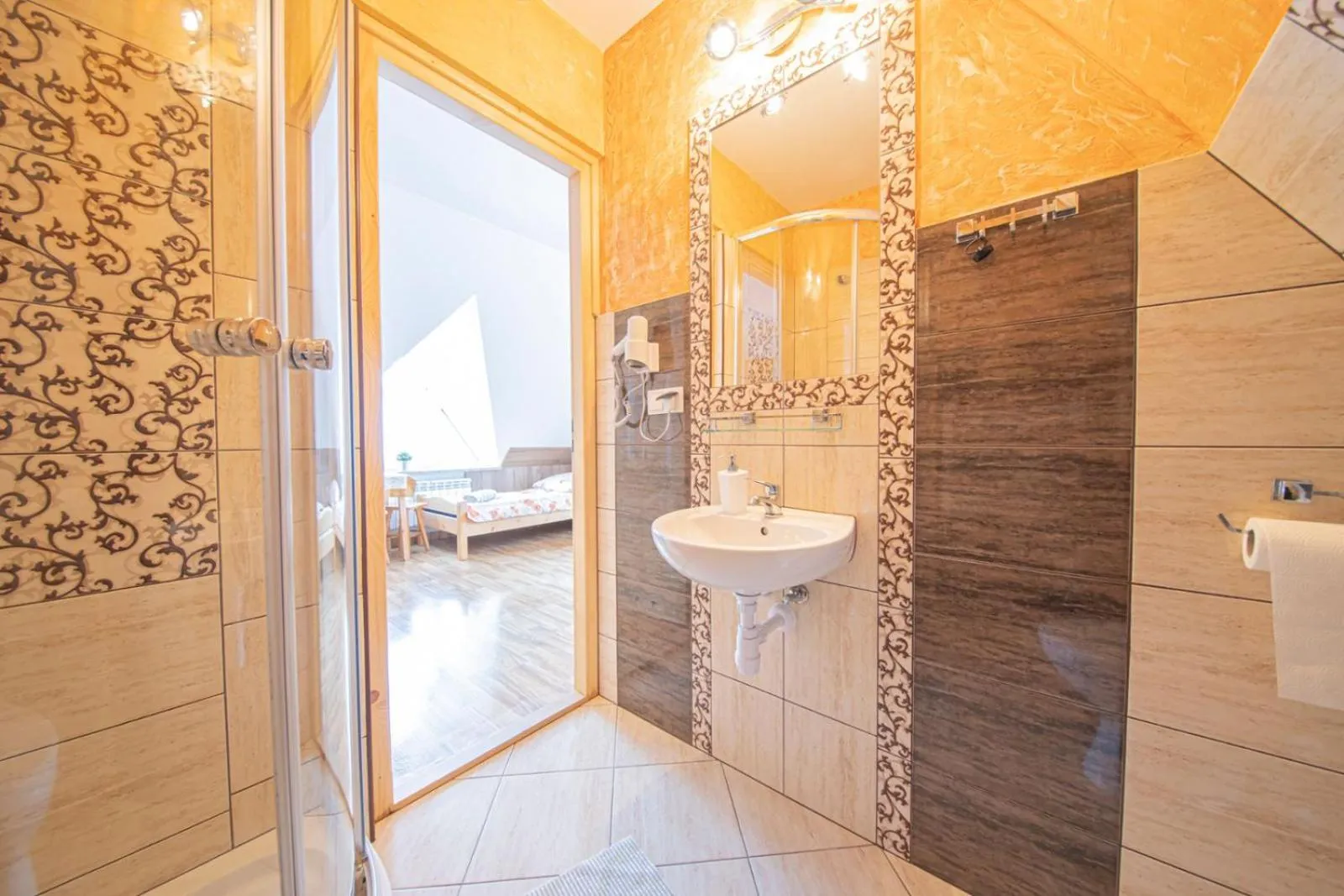 Bathroom in DW Maria 2