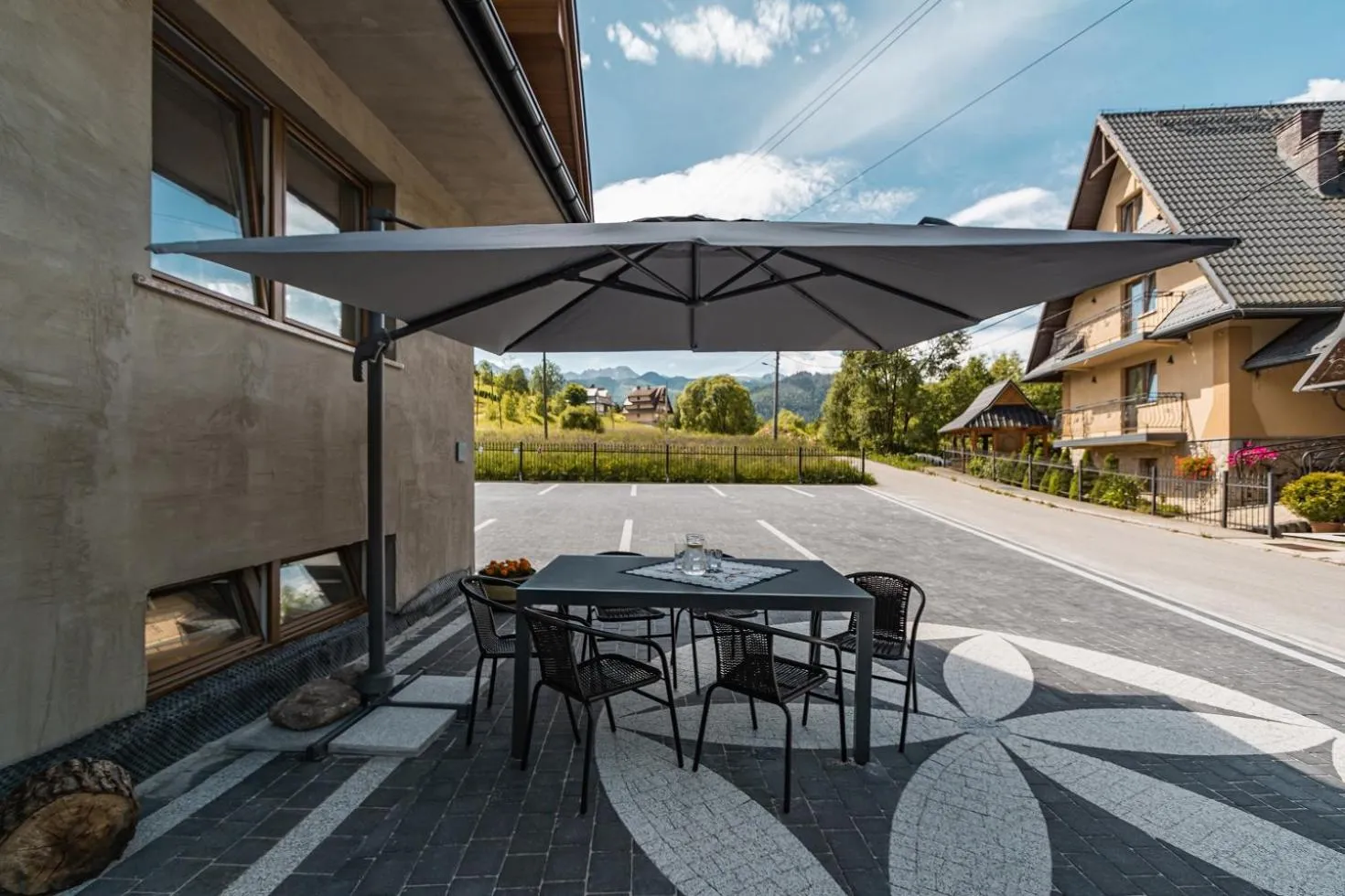 Area and facilities in DW Maria 2