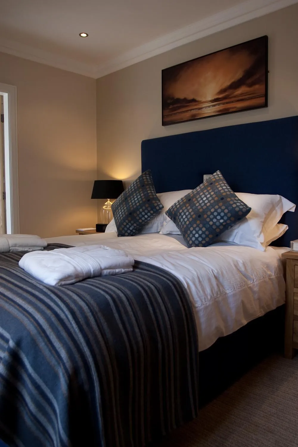 Bedroom, Bed in Langtrys