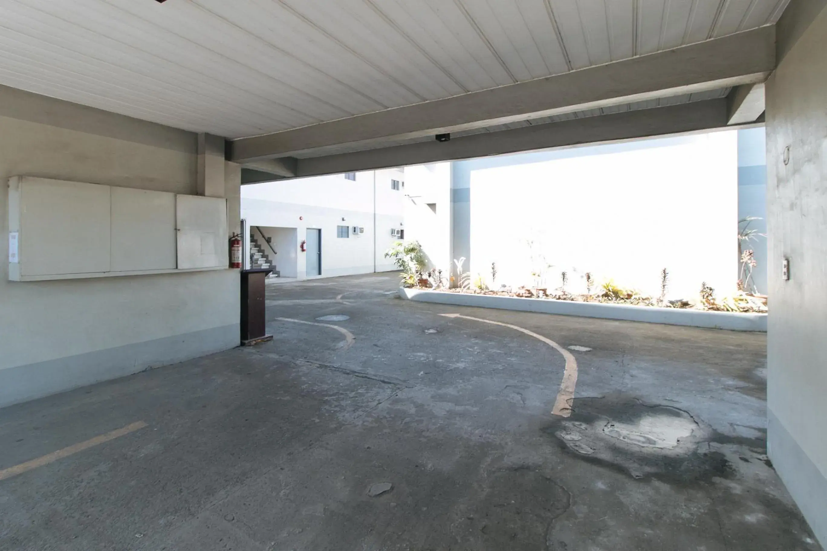 Property building in RedDoorz near SM Calamba Property building in RedDoorz near SM Calamba