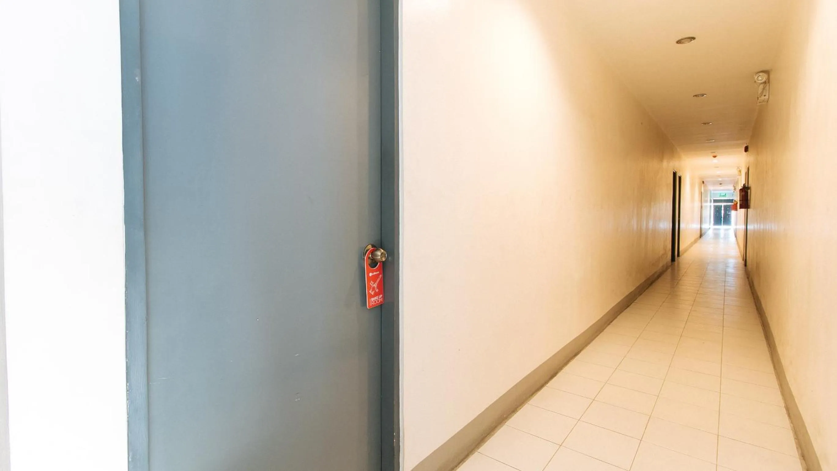 Property building in RedDoorz near SM Calamba