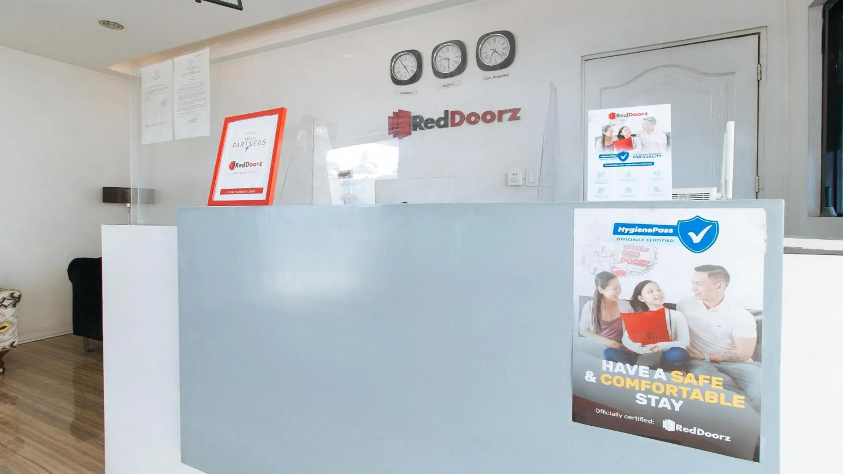 Lobby or reception in RedDoorz near SM Calamba Lobby or reception in RedDoorz near SM Calamba