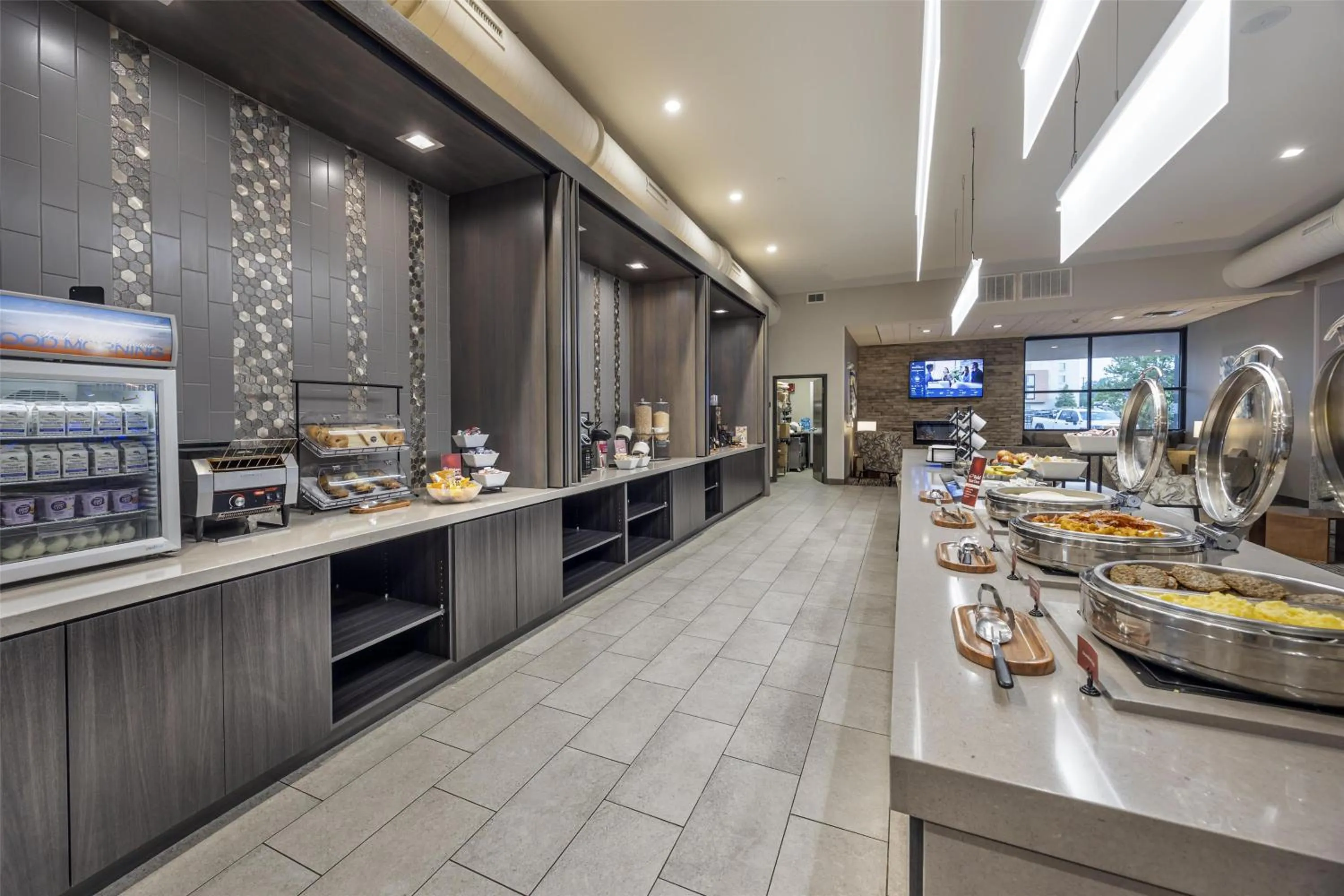 Breakfast in Best Western Plus Executive Residency Jackson Northeast