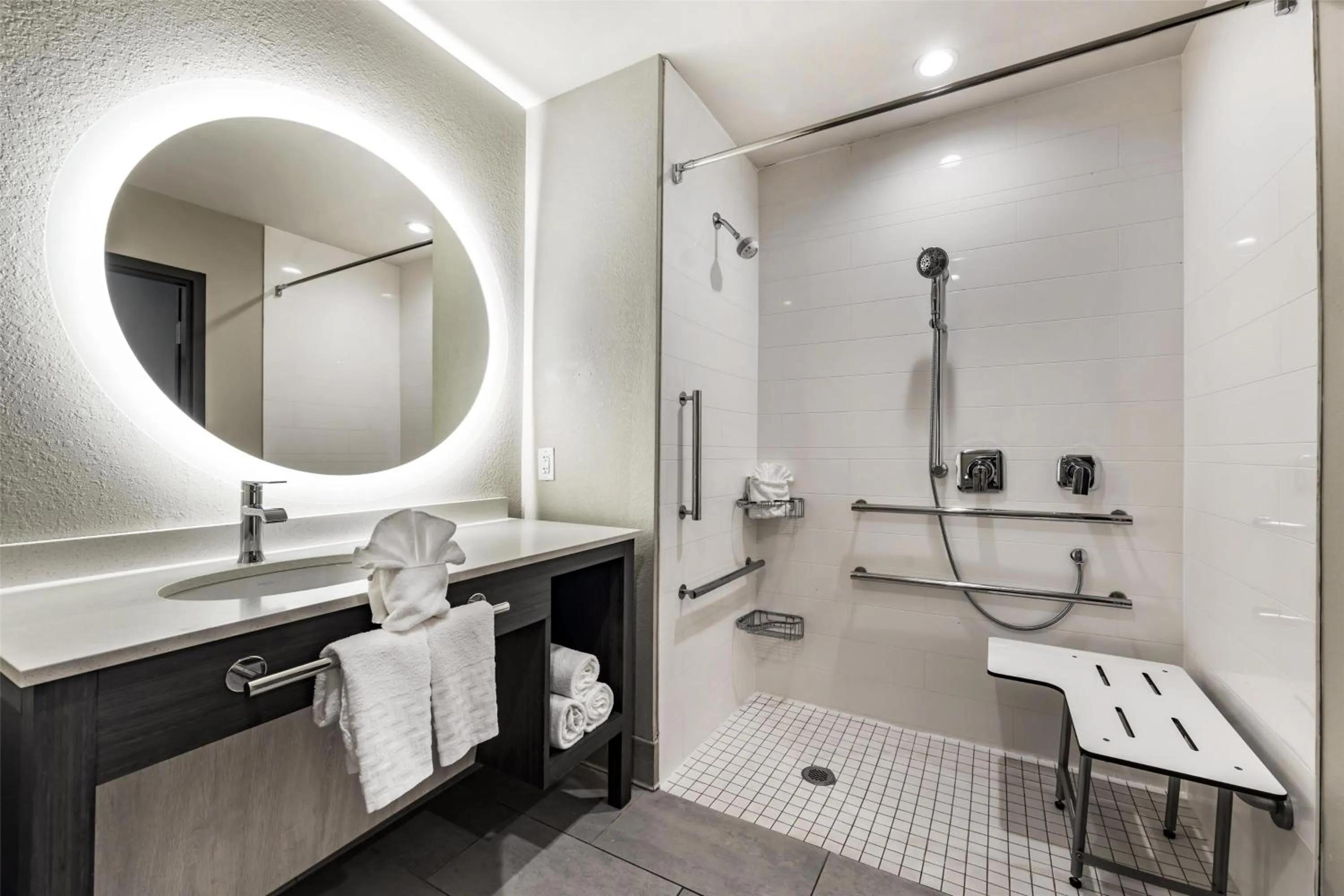 Bathroom in Best Western Plus Executive Residency Jackson Northeast