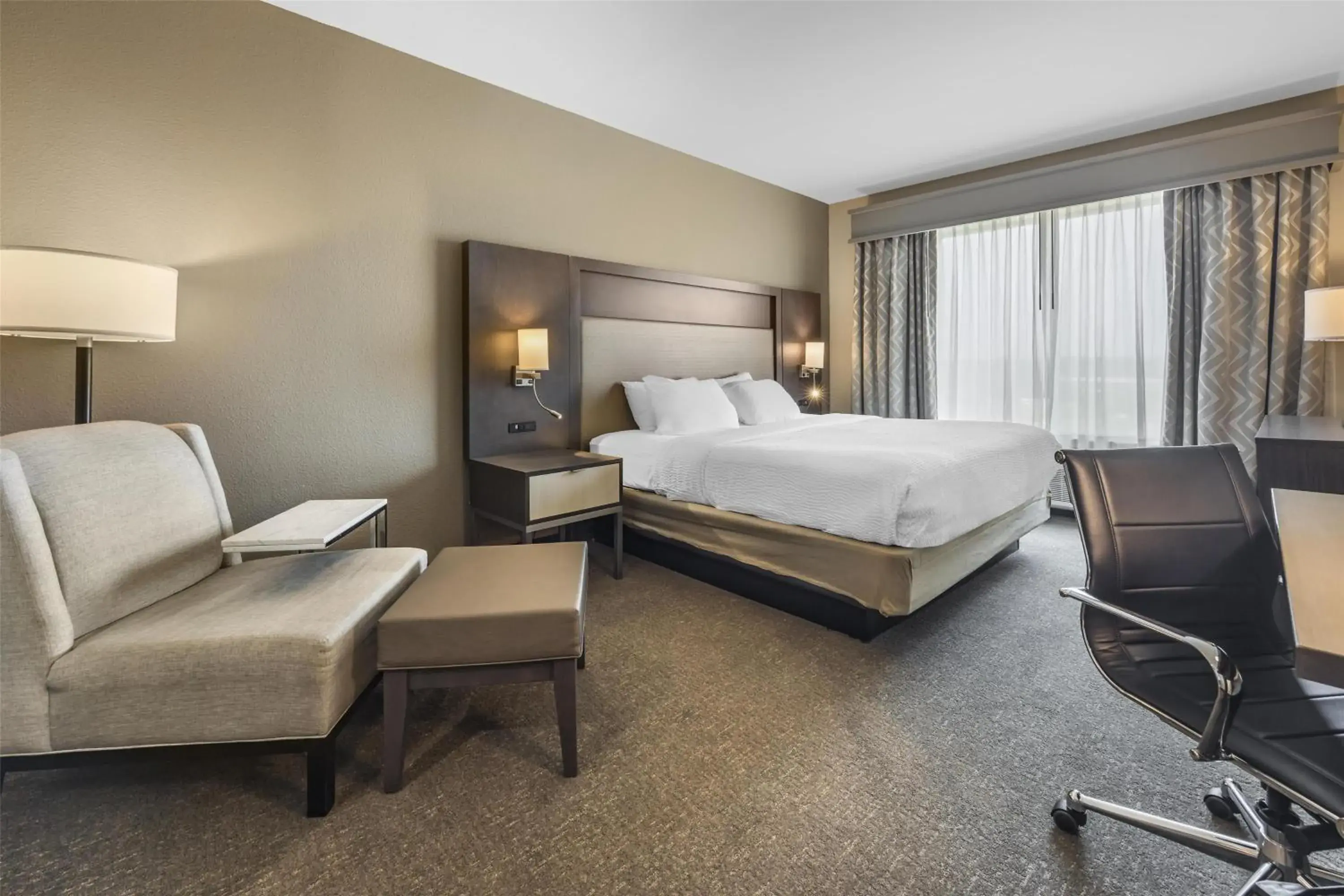 King Room in Best Western Plus Executive Residency Jackson Northeast King Room in Best Western Plus Executive Residency Jackson Northeast