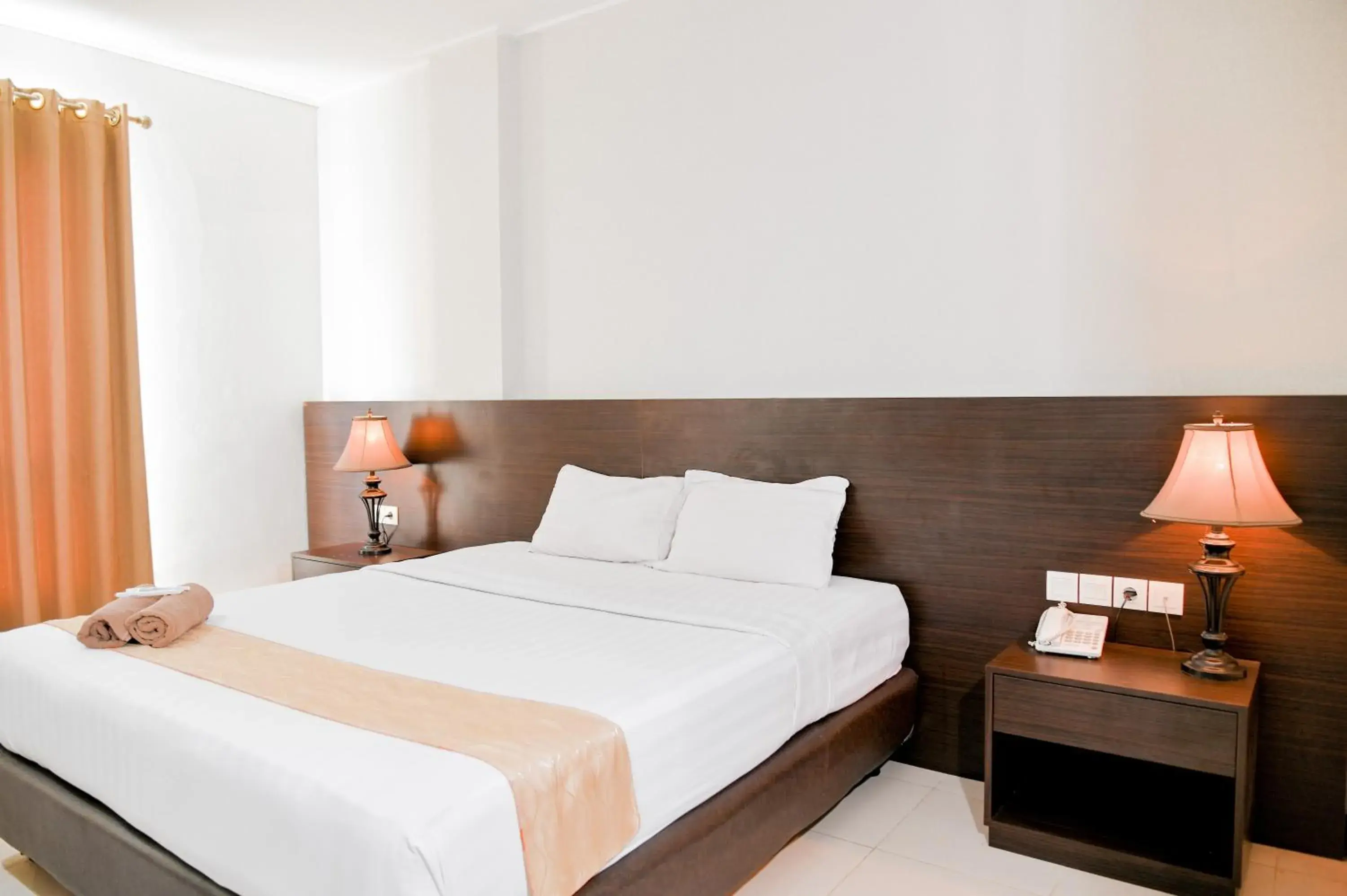 Deluxe Double Room in Hotel Bonero Residence Deluxe Double Room in Hotel Bonero Residence