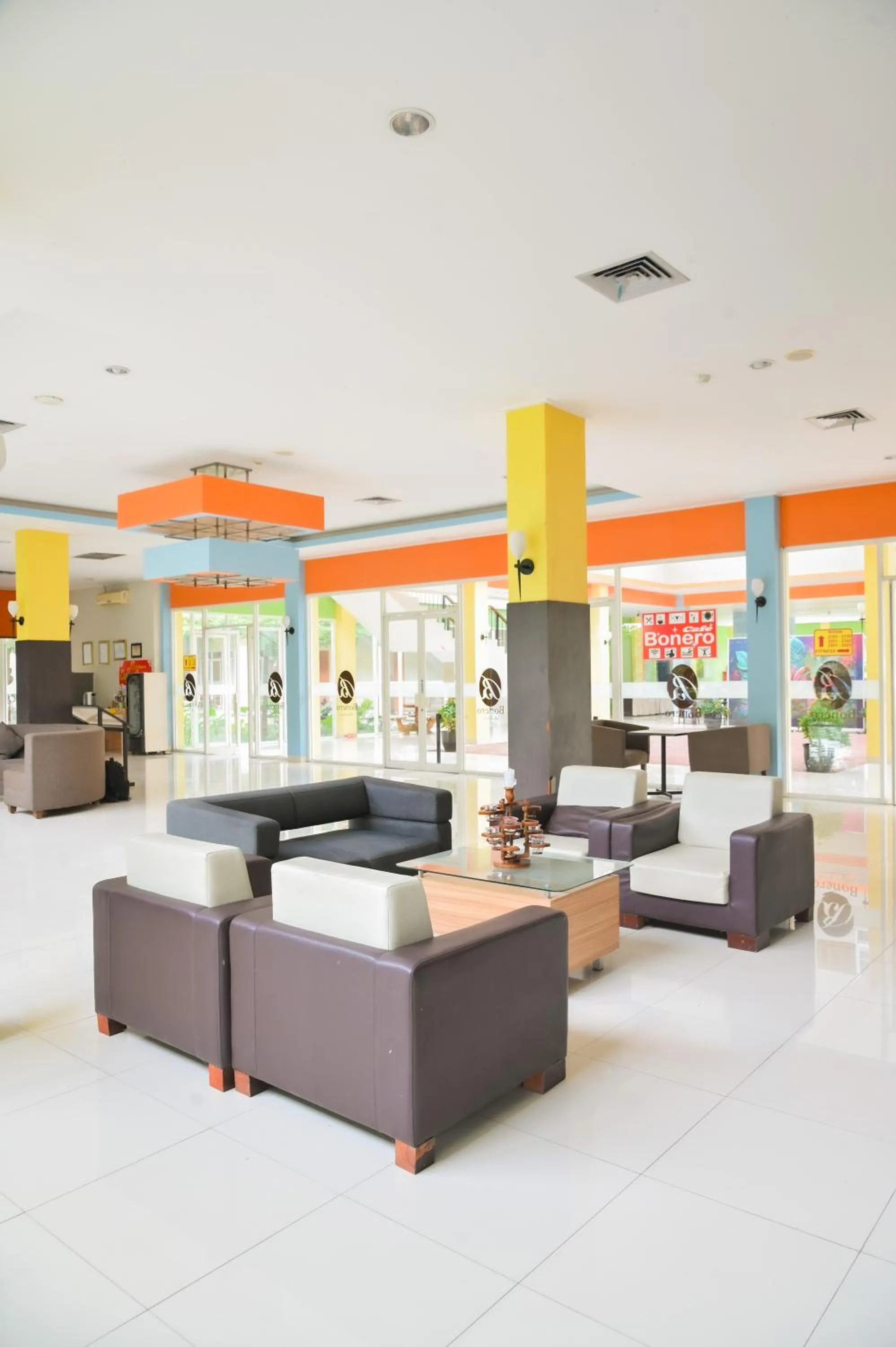 Lobby or reception in Hotel Bonero Residence