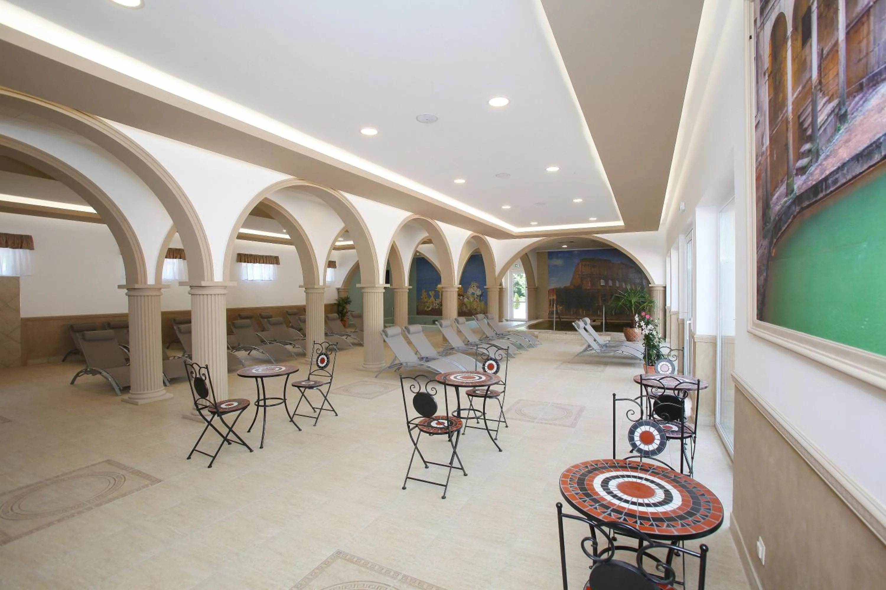 Hot Spring Bath in Termál Hotel Vesta