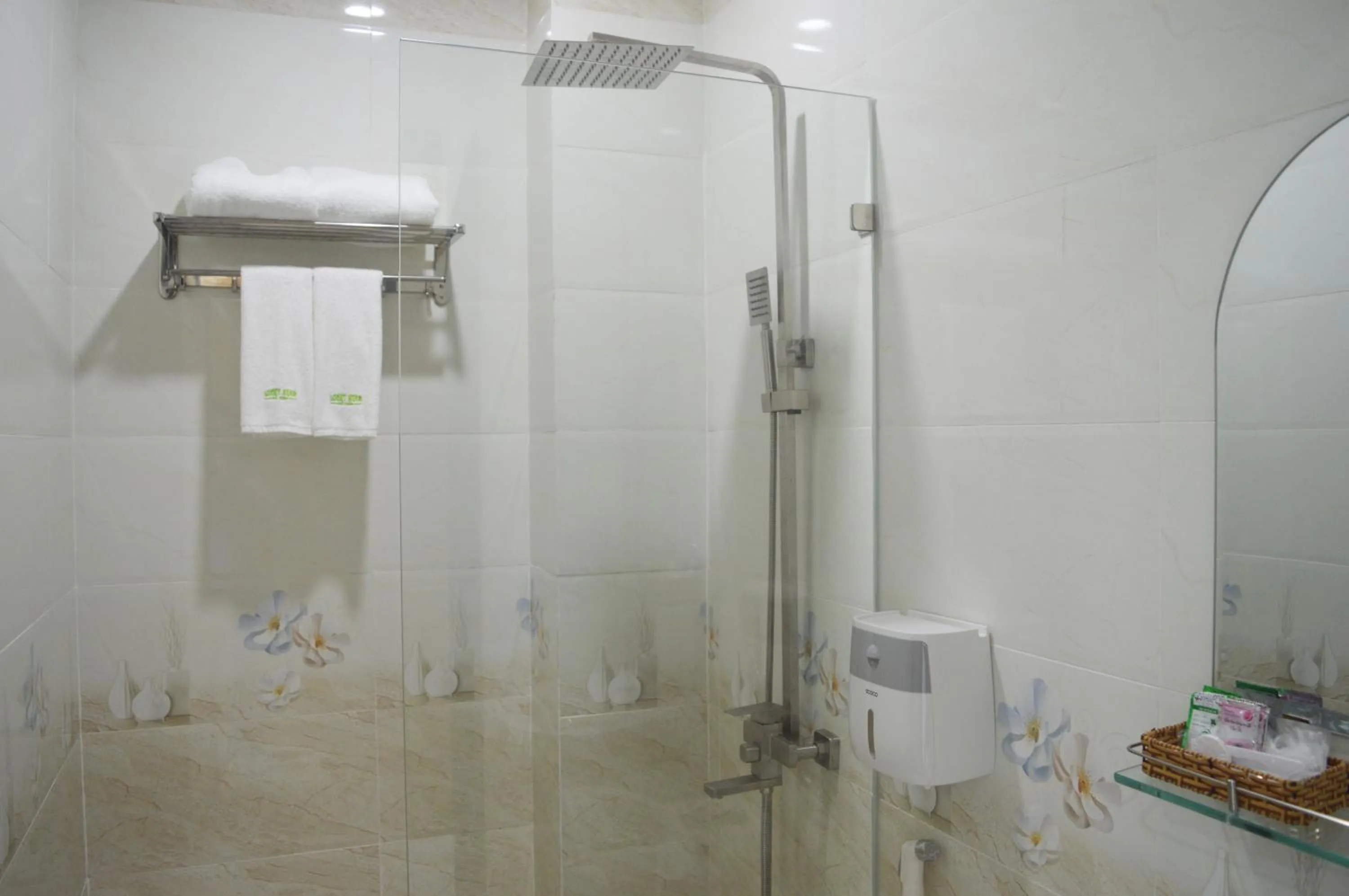 Bathroom in Lucky Star Ho Tram Hotel & Restaurant