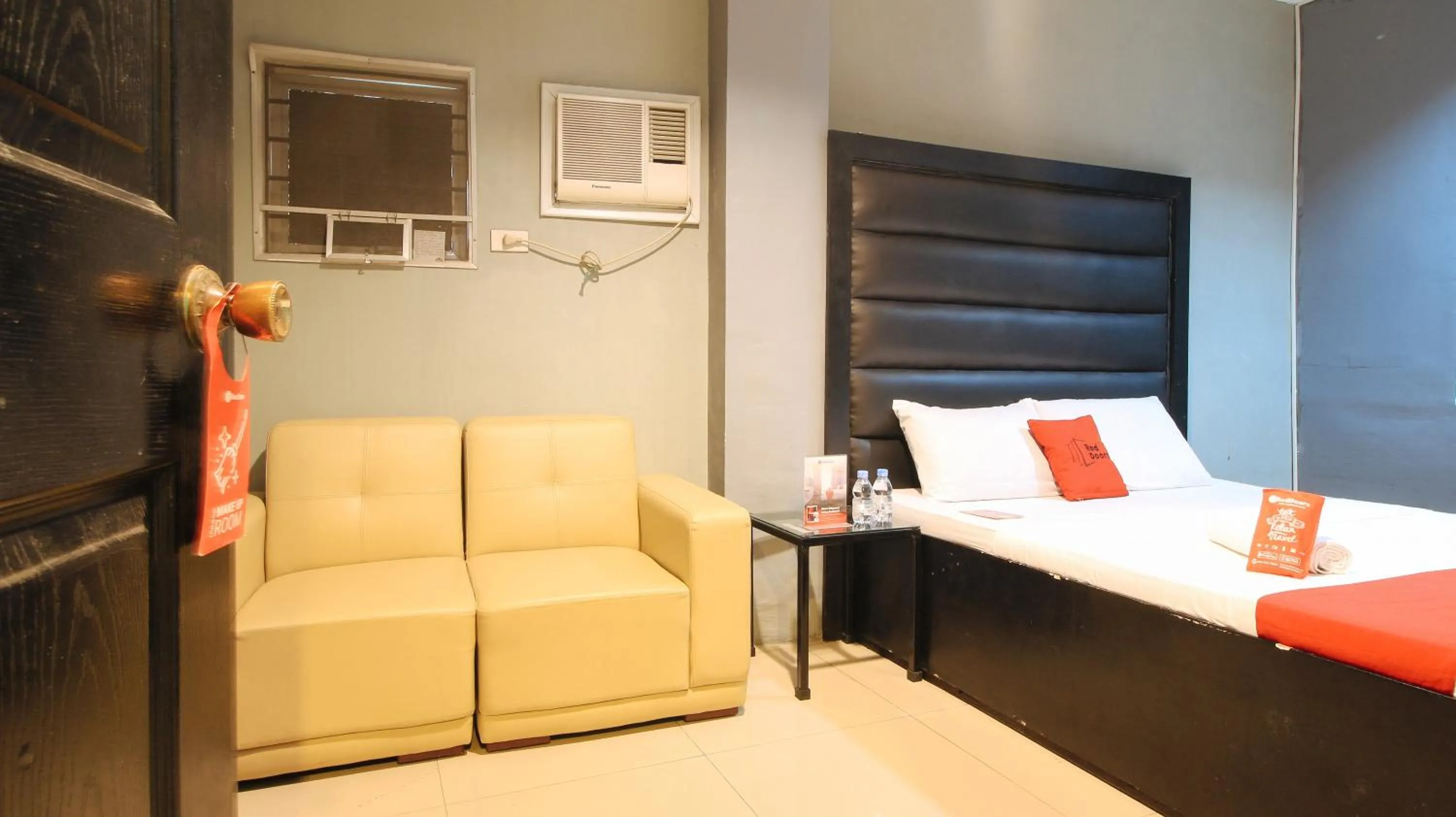 Bed in RedDoorz @ P Florentino Street Sampaloc Manila