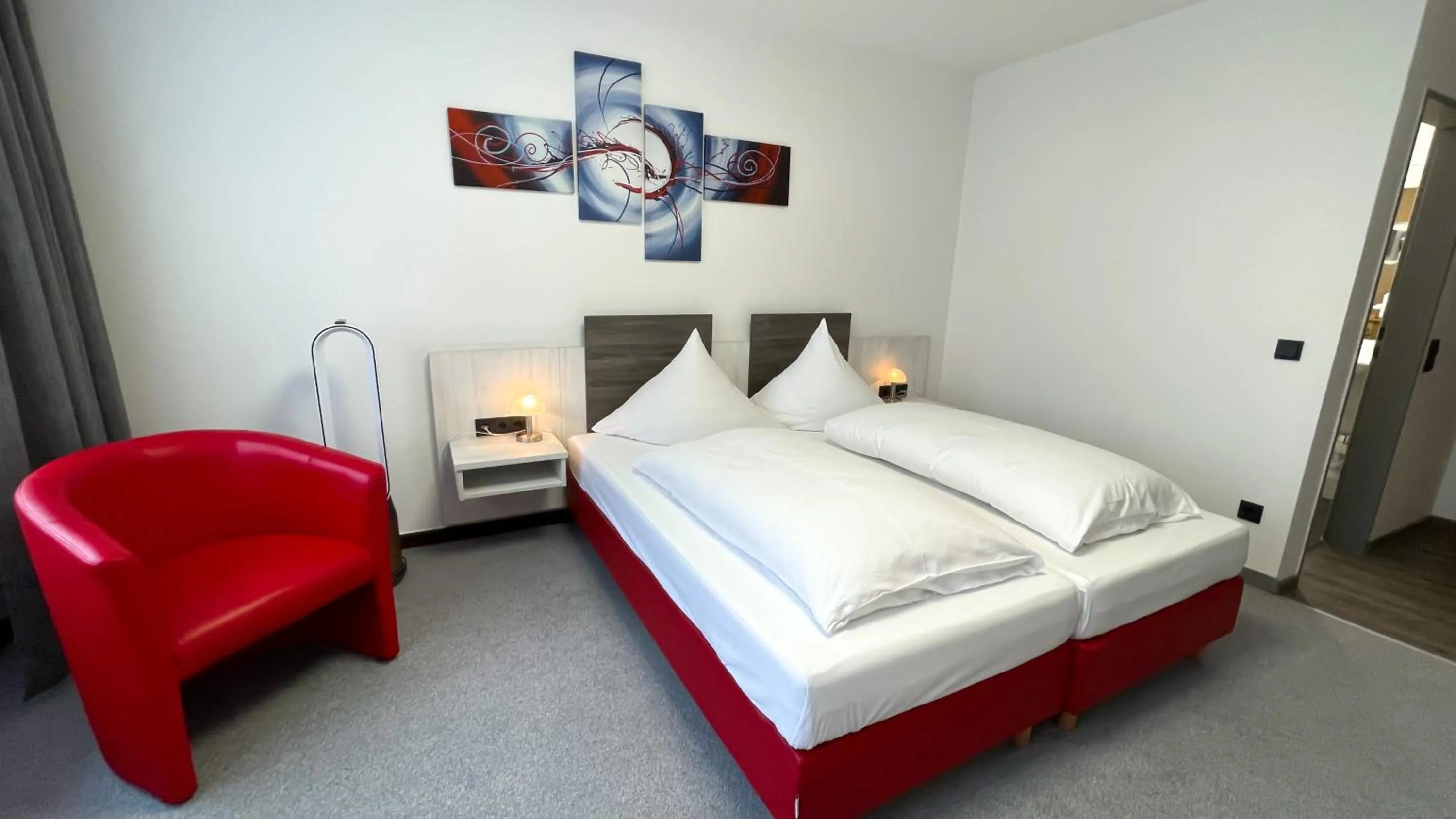 Photo of the whole room, Bed in Brenner Hotel