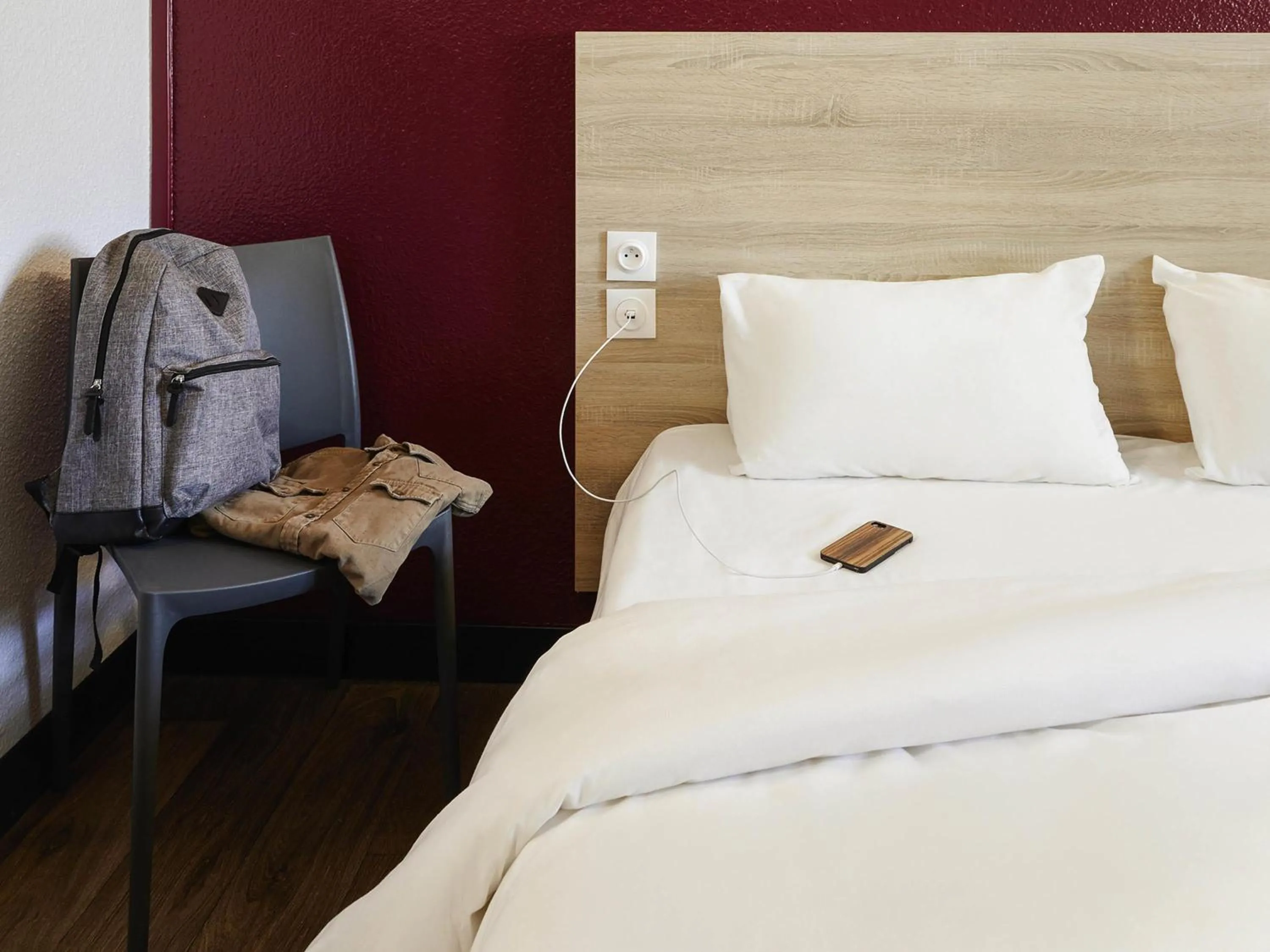 Bedroom, Bed in hotelF1 Chambéry Nord Rénové