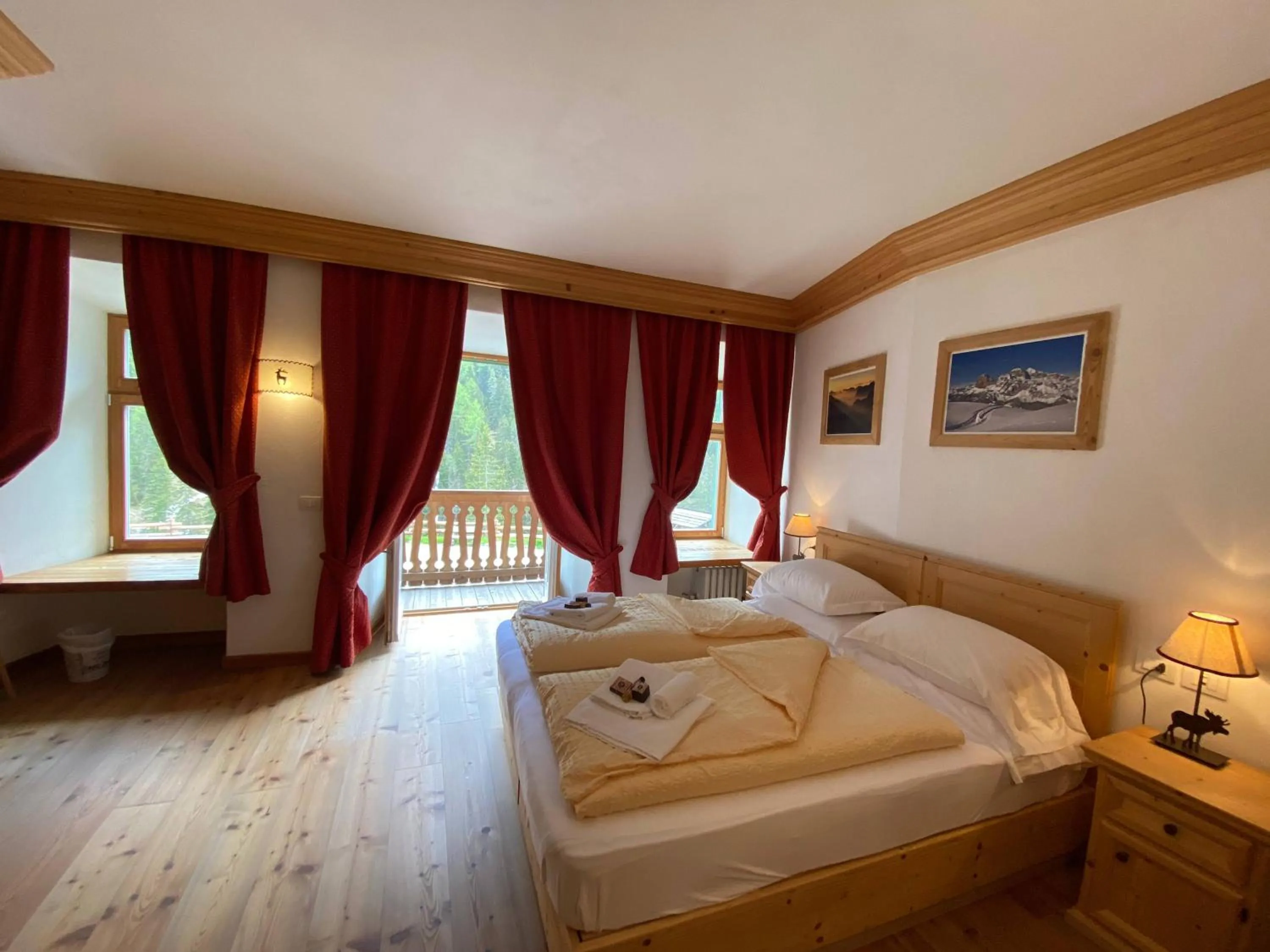 Photo of the whole room, Bed in Rifugio Ospitale