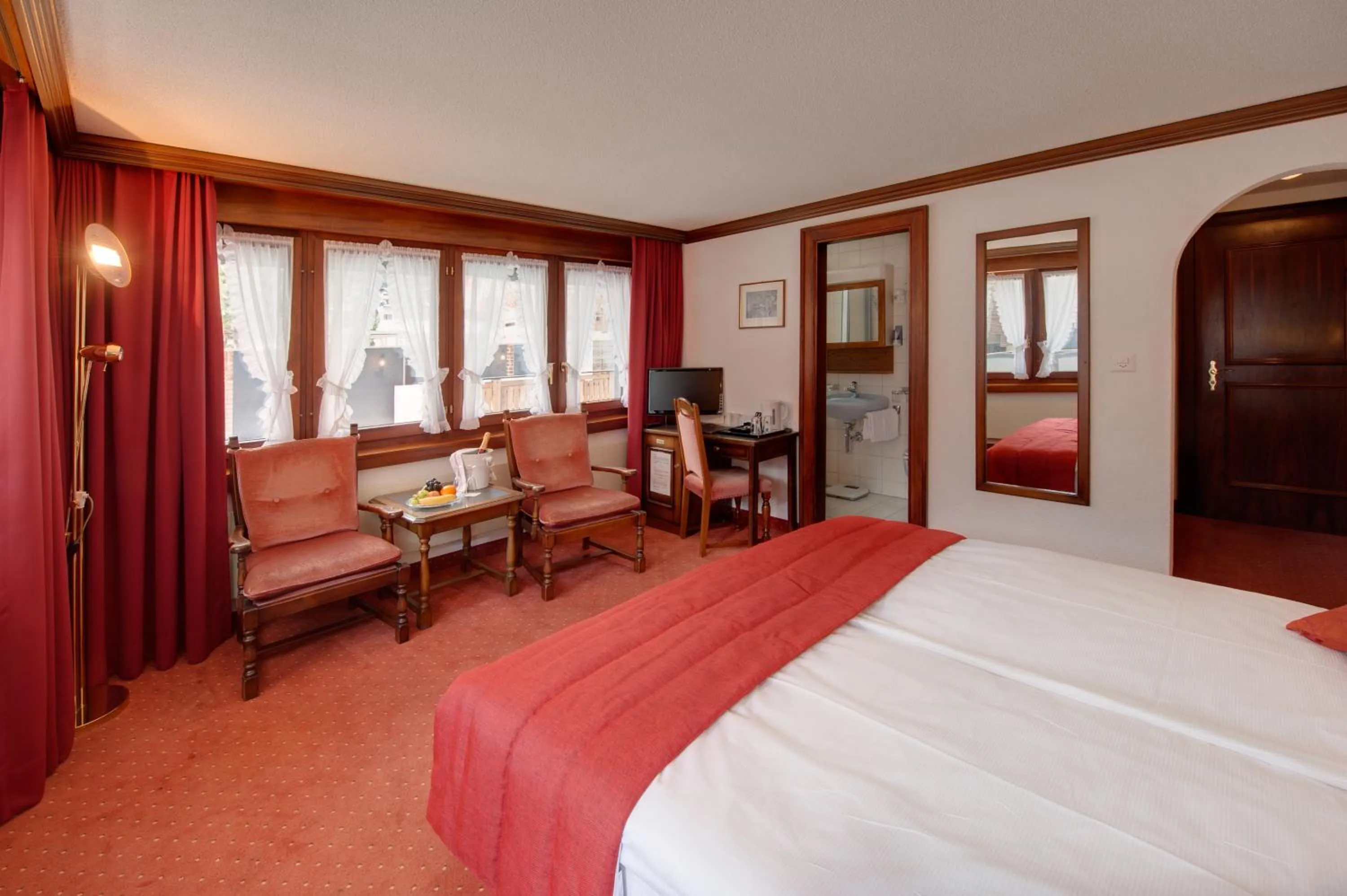 Bed in Hotel Astoria